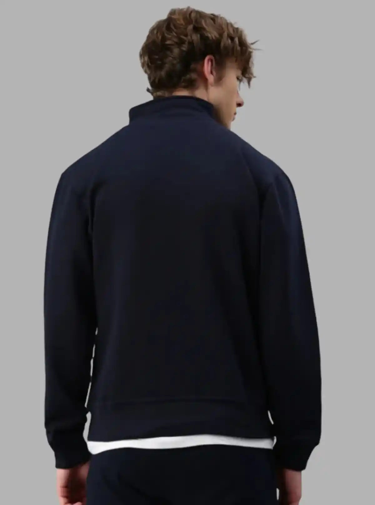 Men’s Navy Full Zipper Cardigan – Sleek Warmth with Everyday Versatility