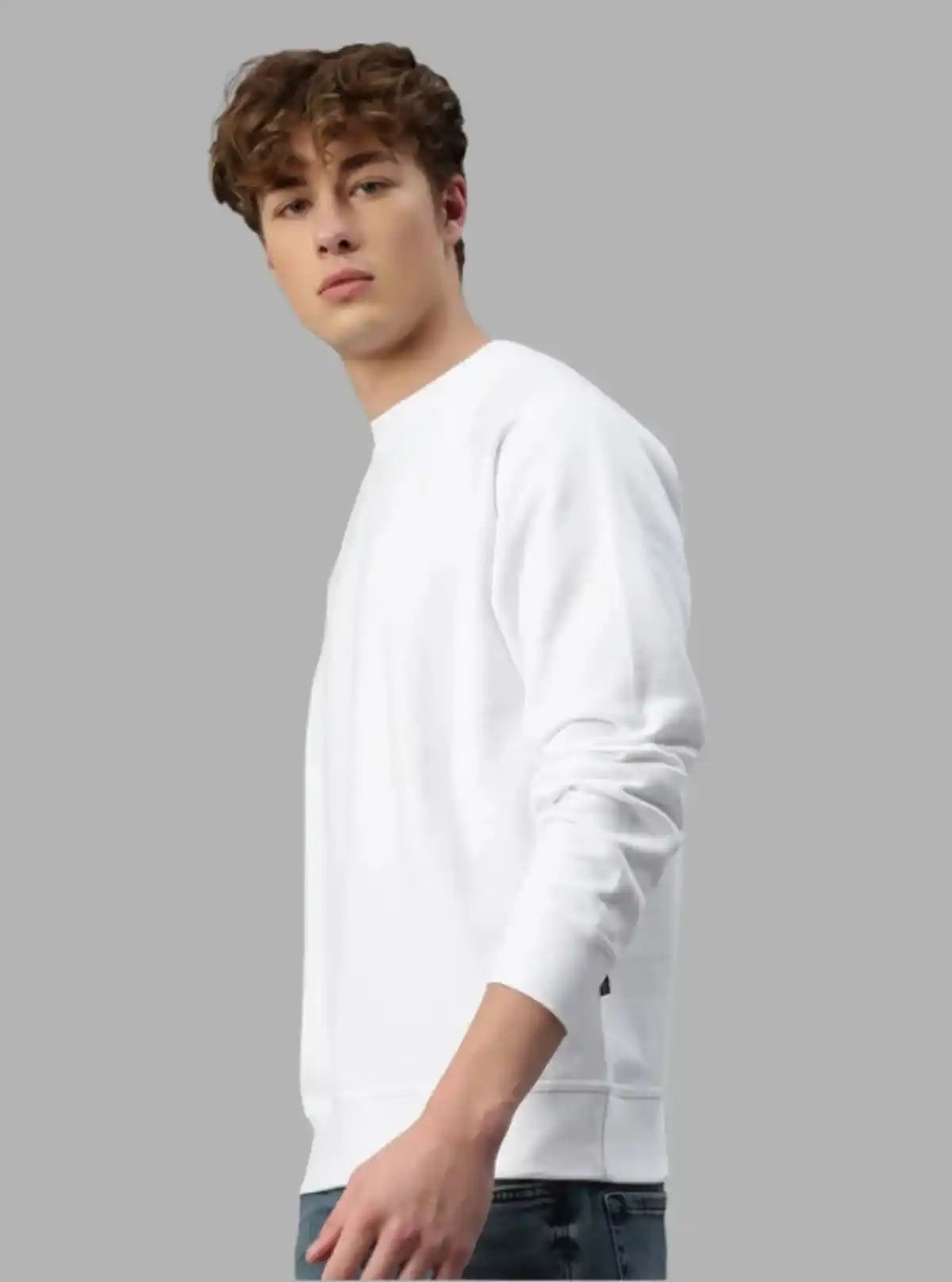 Men’s White Fleece Sweatshirt – Cozy, Clean & Contemporary Style
