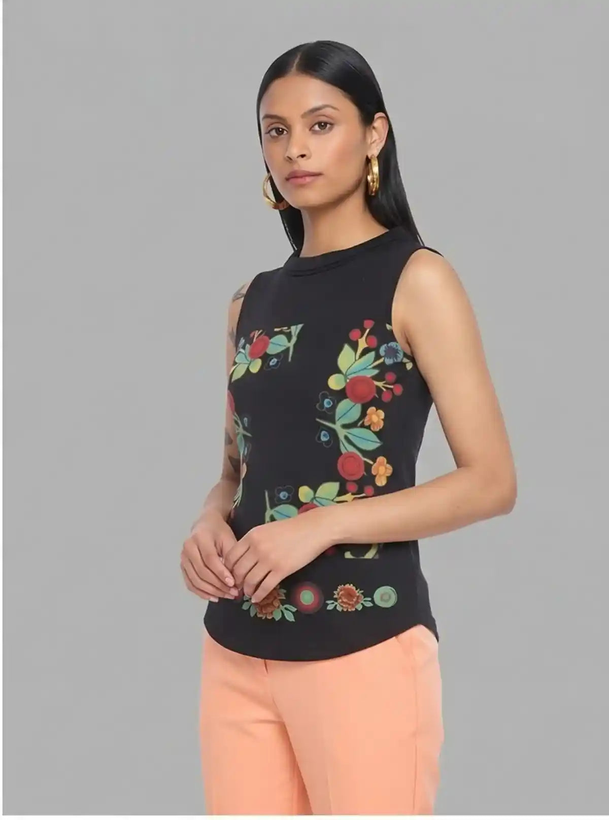 Women’s Black Multifloral Sleeveless Top – Boer and Fitch