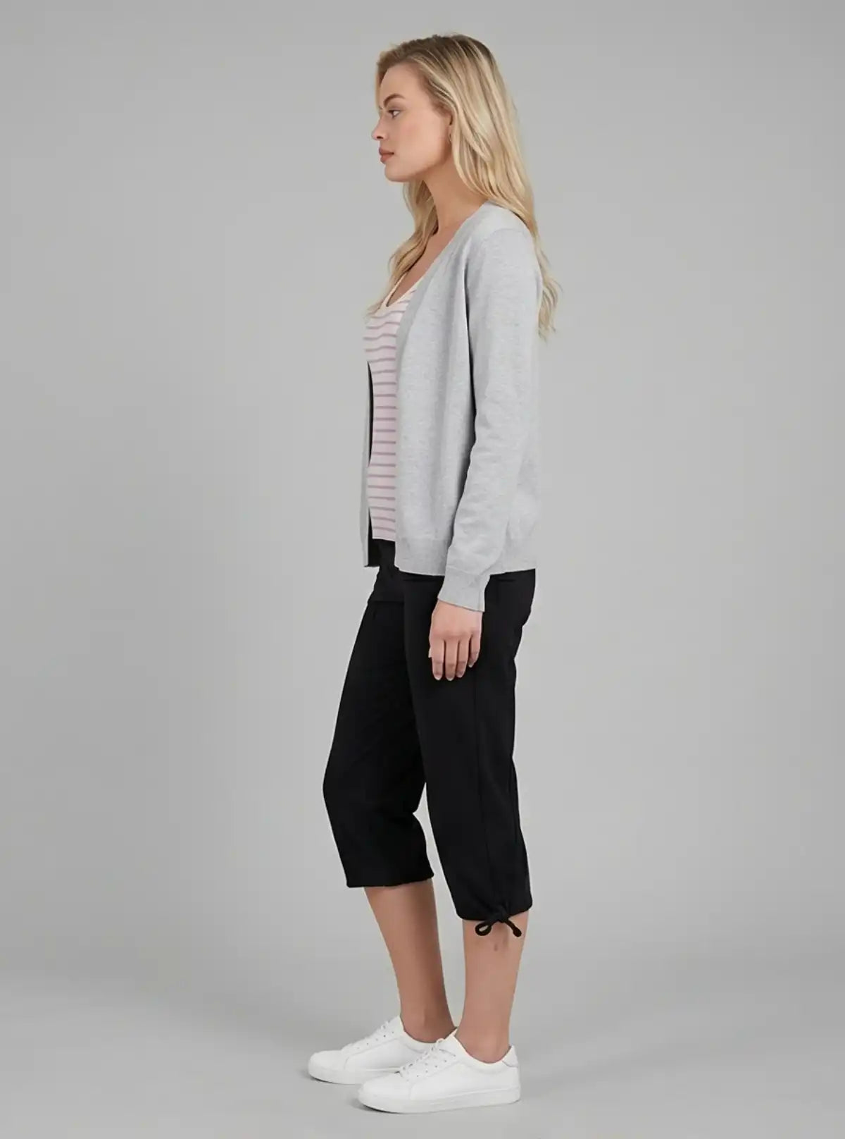 Women’s Black Relaxed Fit Cotton Jersey Capri – Soft, Stylish & Versatile