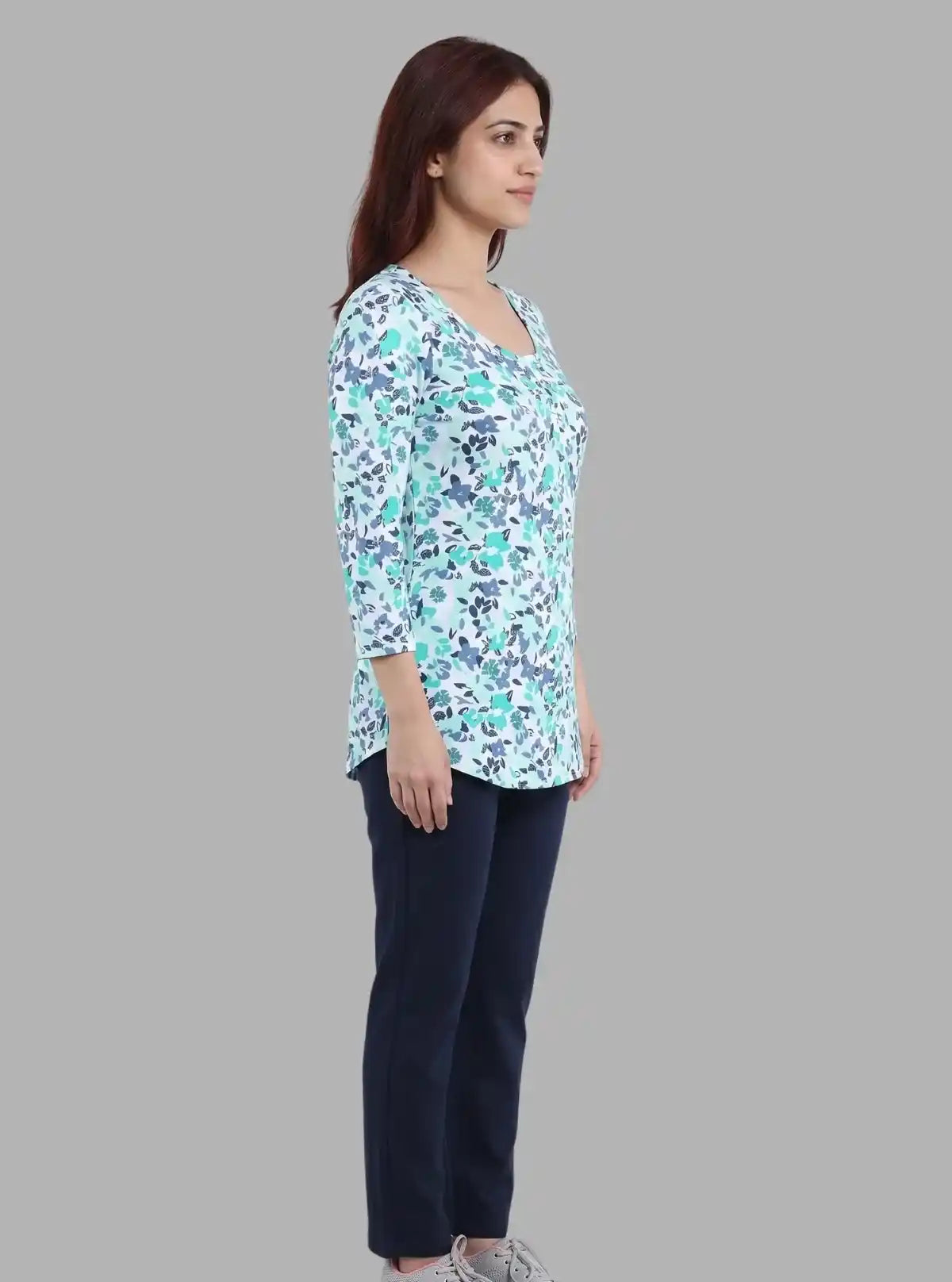 Sky Blue Leaf Print Button Top – Boer & Fitch
