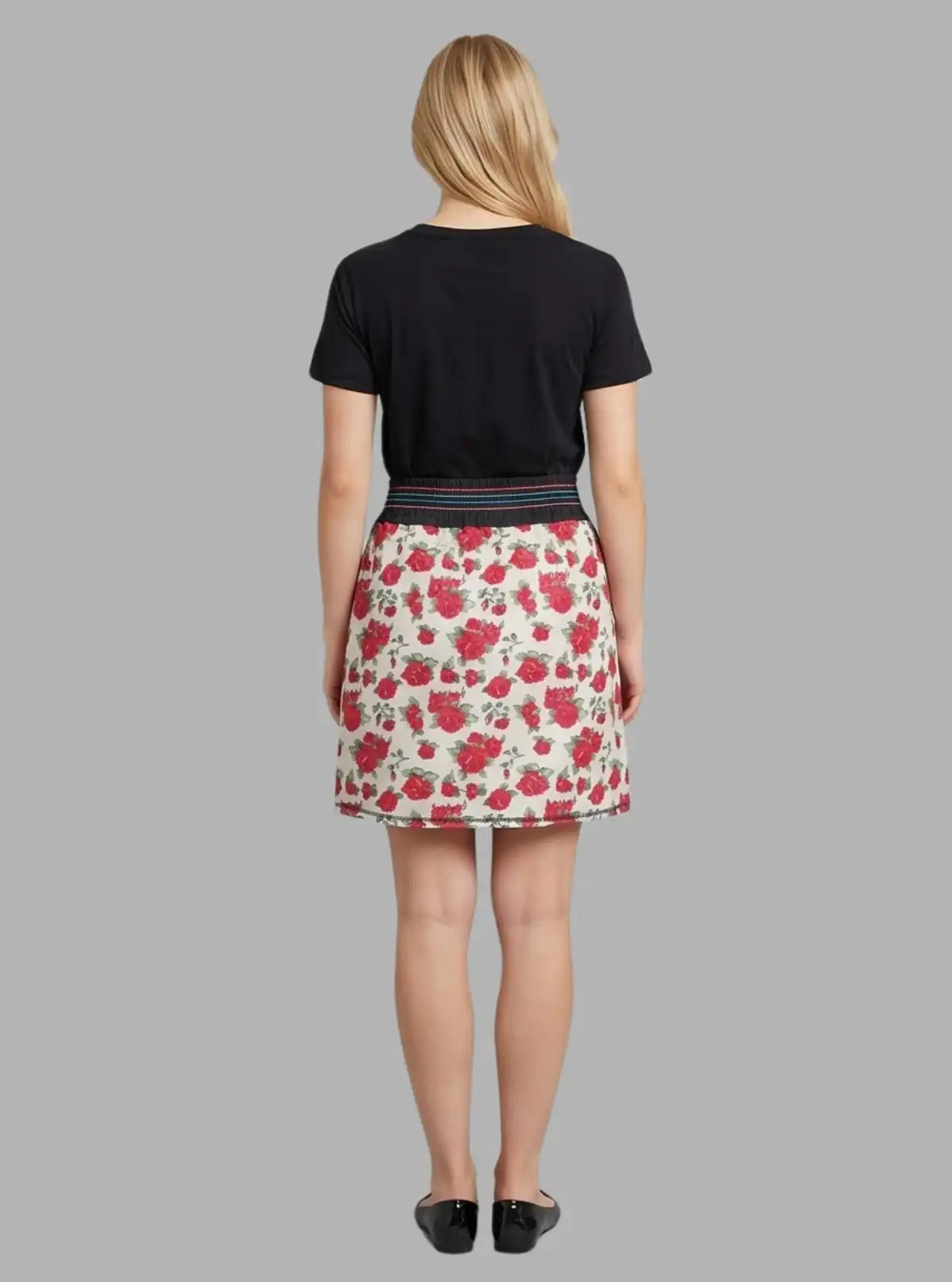 Women’s Blue Contrast Floral Short Skirt – Stylish & Chic | Boer & Fitch