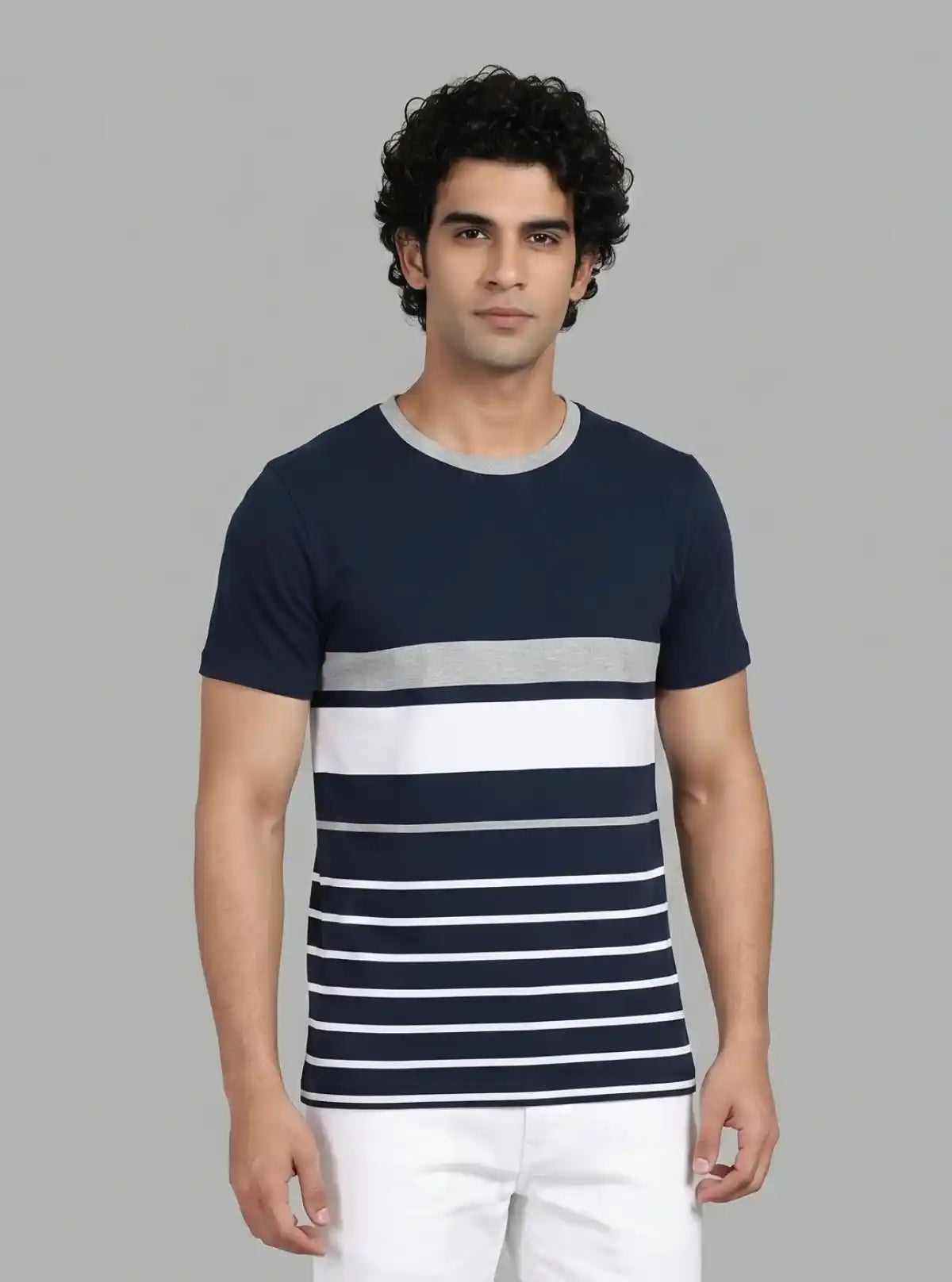 Men’s Black Striped Crew Neck T-Shirt – Timeless Style & Everyday Comfort