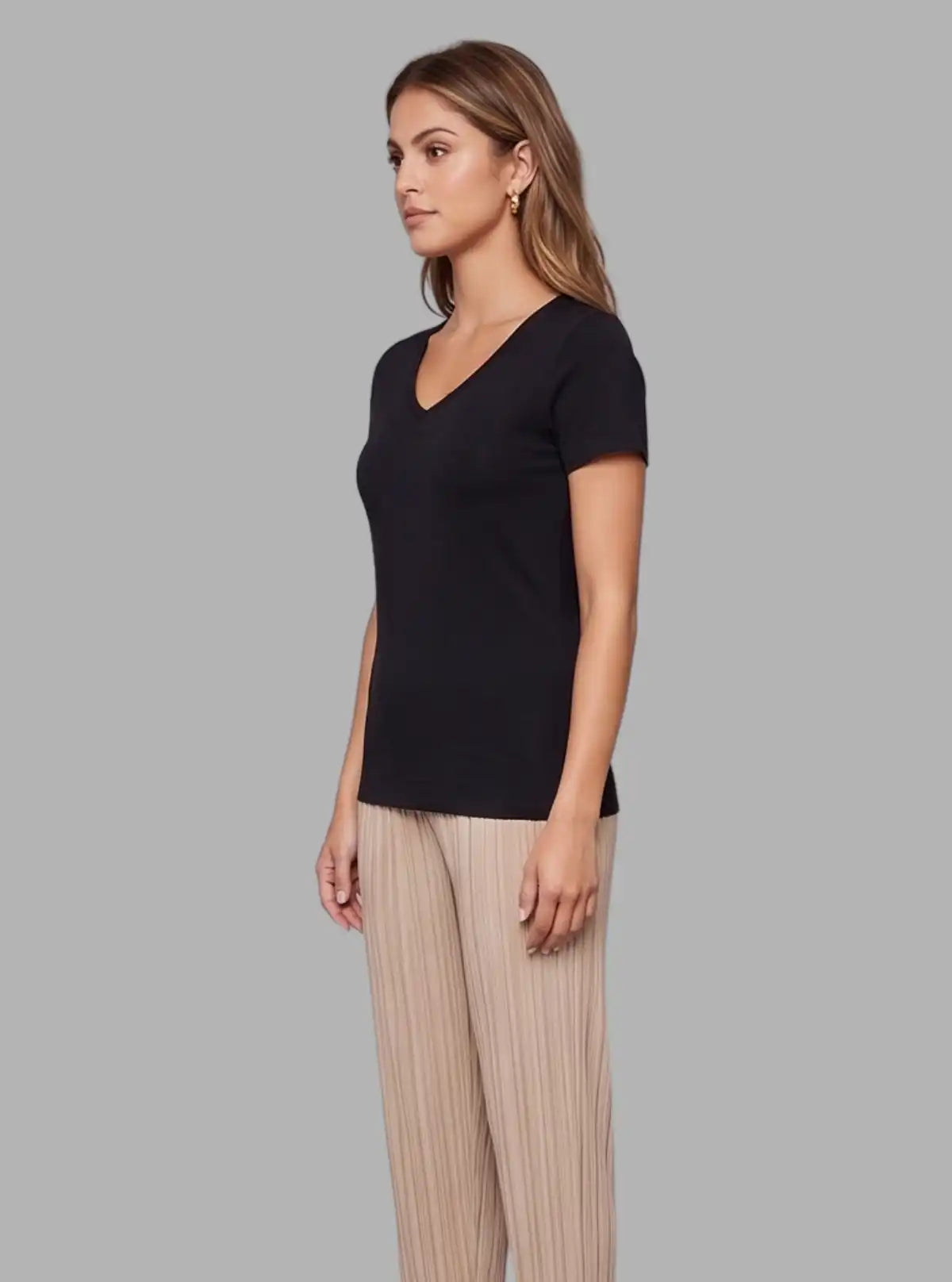 Women’s Black V-Neck Short Sleeve Cotton Jersey T-Shirt by Boer and Fitch
