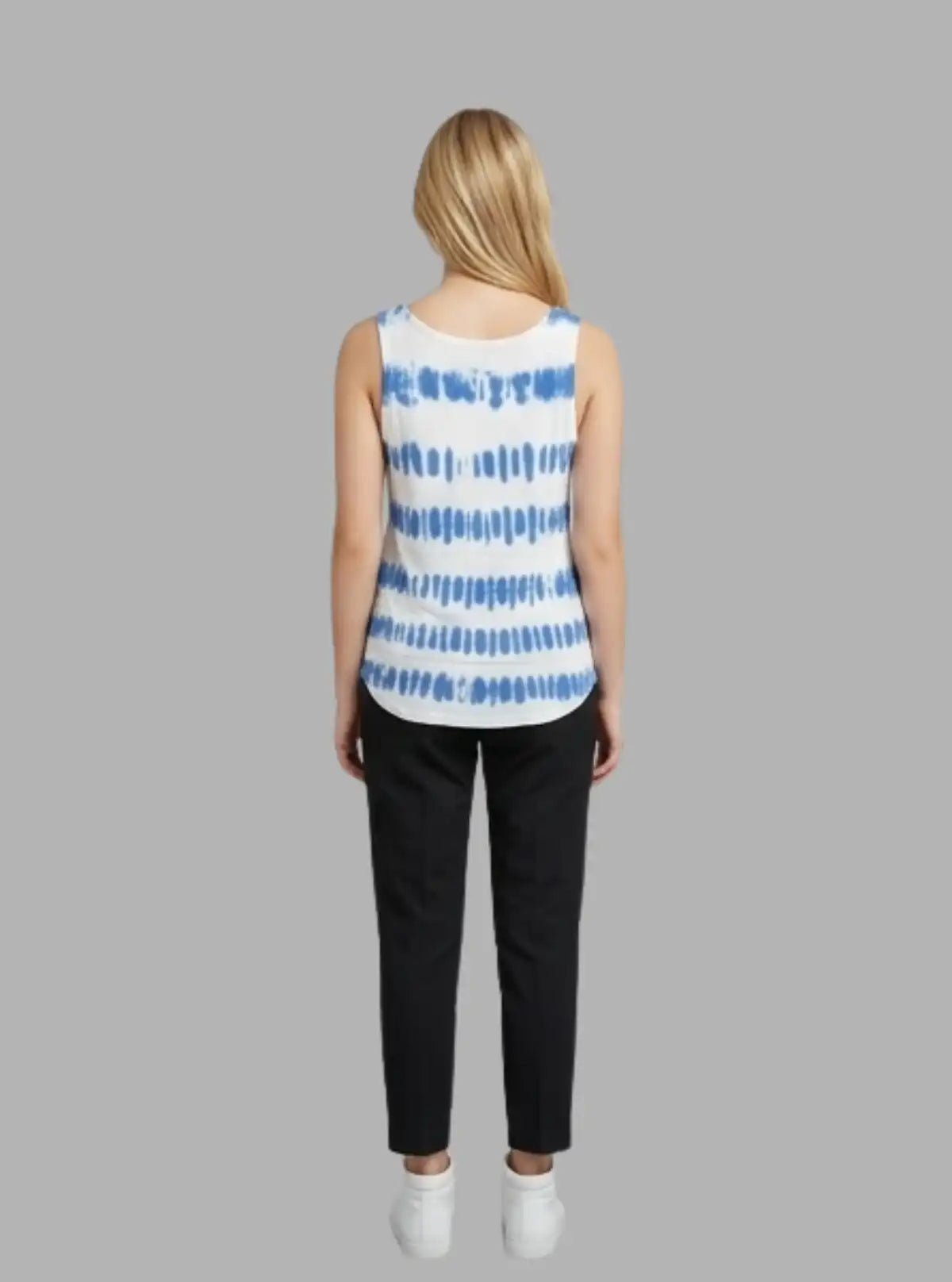 Women’s Graphic Sleeveless Blue Top – Trendy & Comfortable | Boer & Fitch
