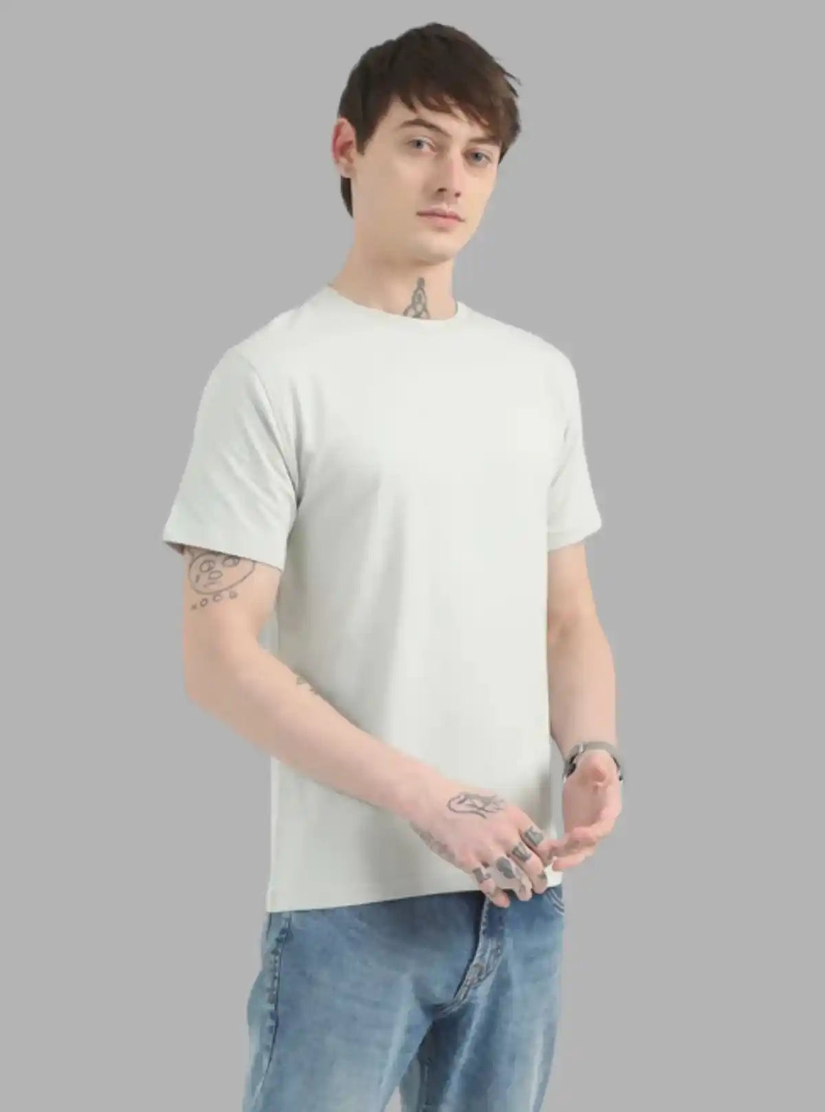 Men's Grey Basic Round Neck T-Shirt – Minimalist Style for Daily Comfort