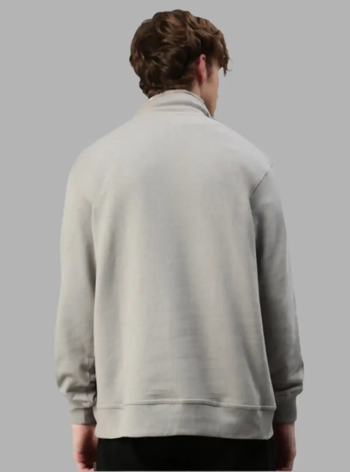 Men’s Grey Zipper Collar Cardigan – Smart Layers for Modern Comfort