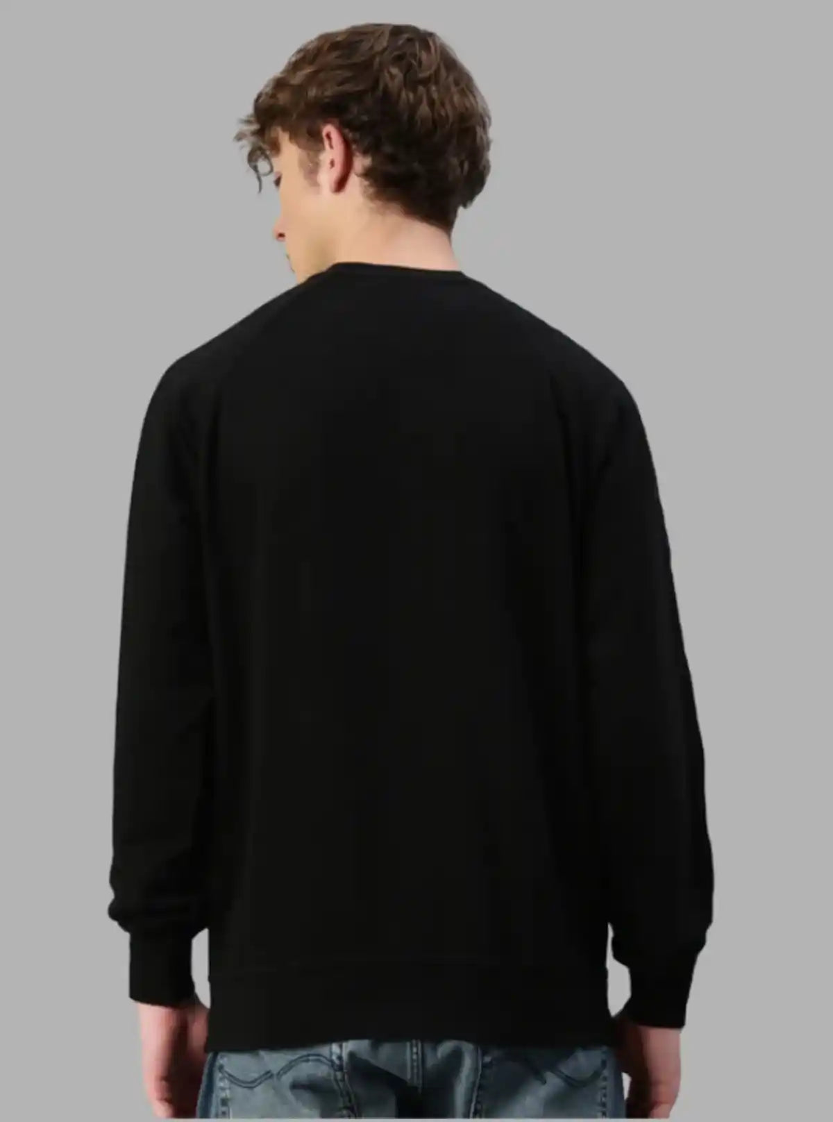 Men’s Black Raglon Fleece Sweatshirt – Sleek Design, All-Day Warmth