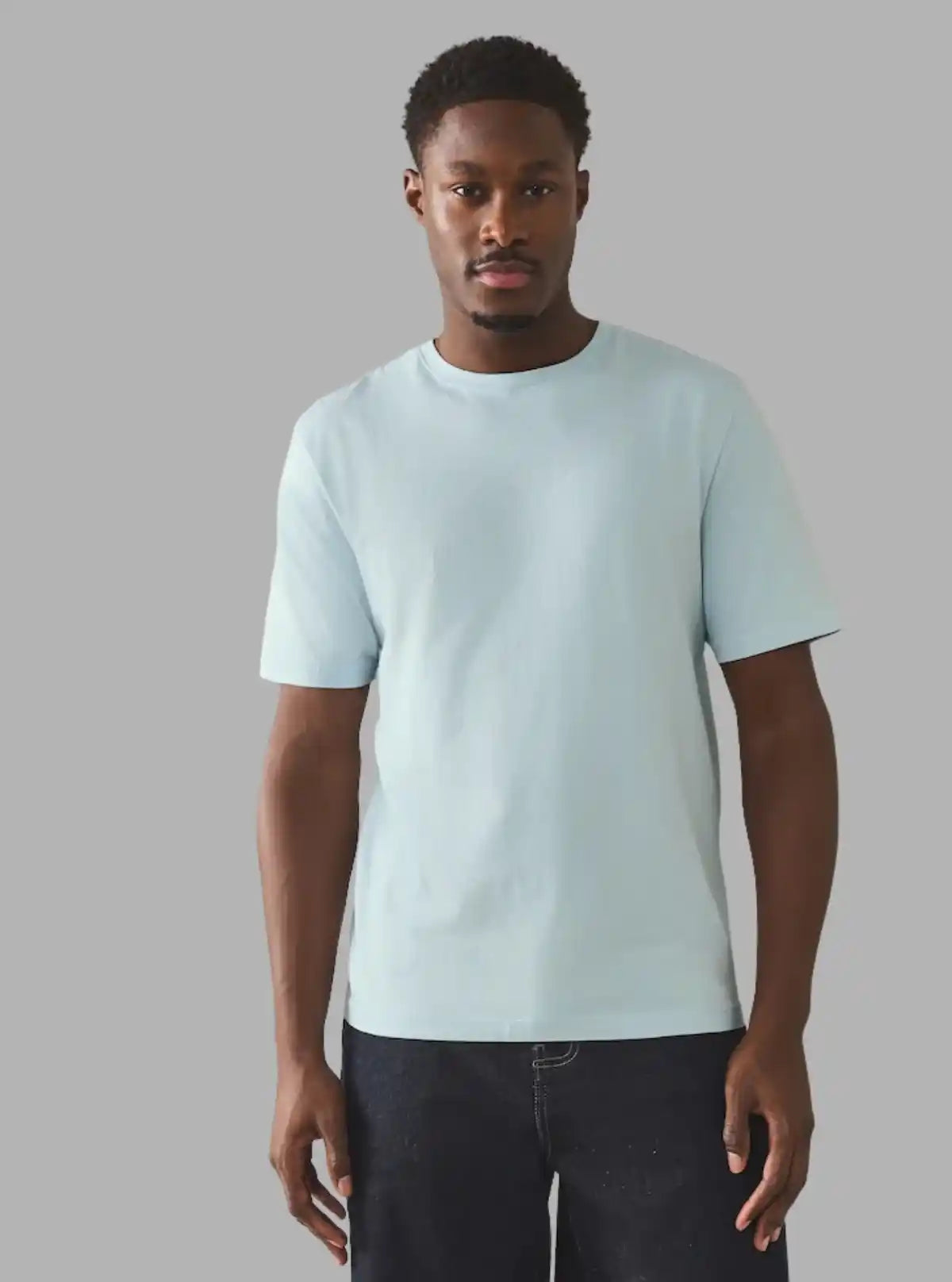 Men's Sea Blue Basic Crew Neck T-Shirt – Cool Comfort with Everyday Style