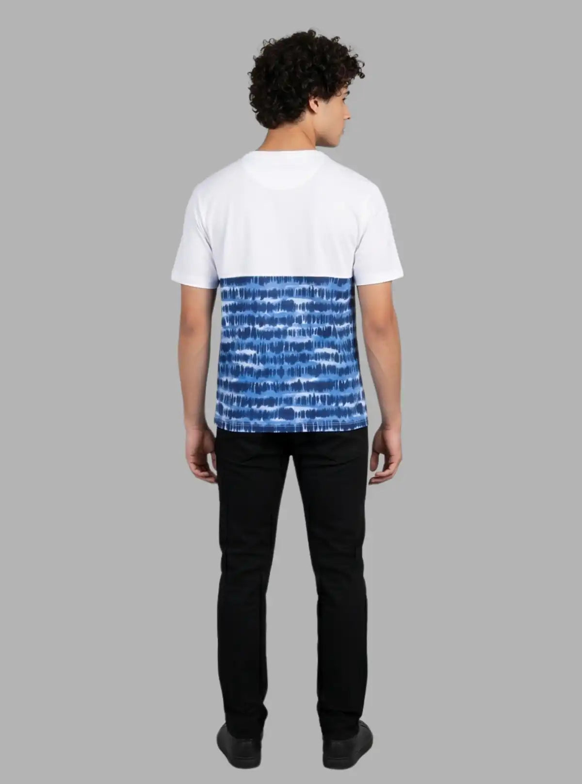 Blue Graphic Split Neck T-Shirt for Men – Stylish Casual Tee by Boer and Fitch