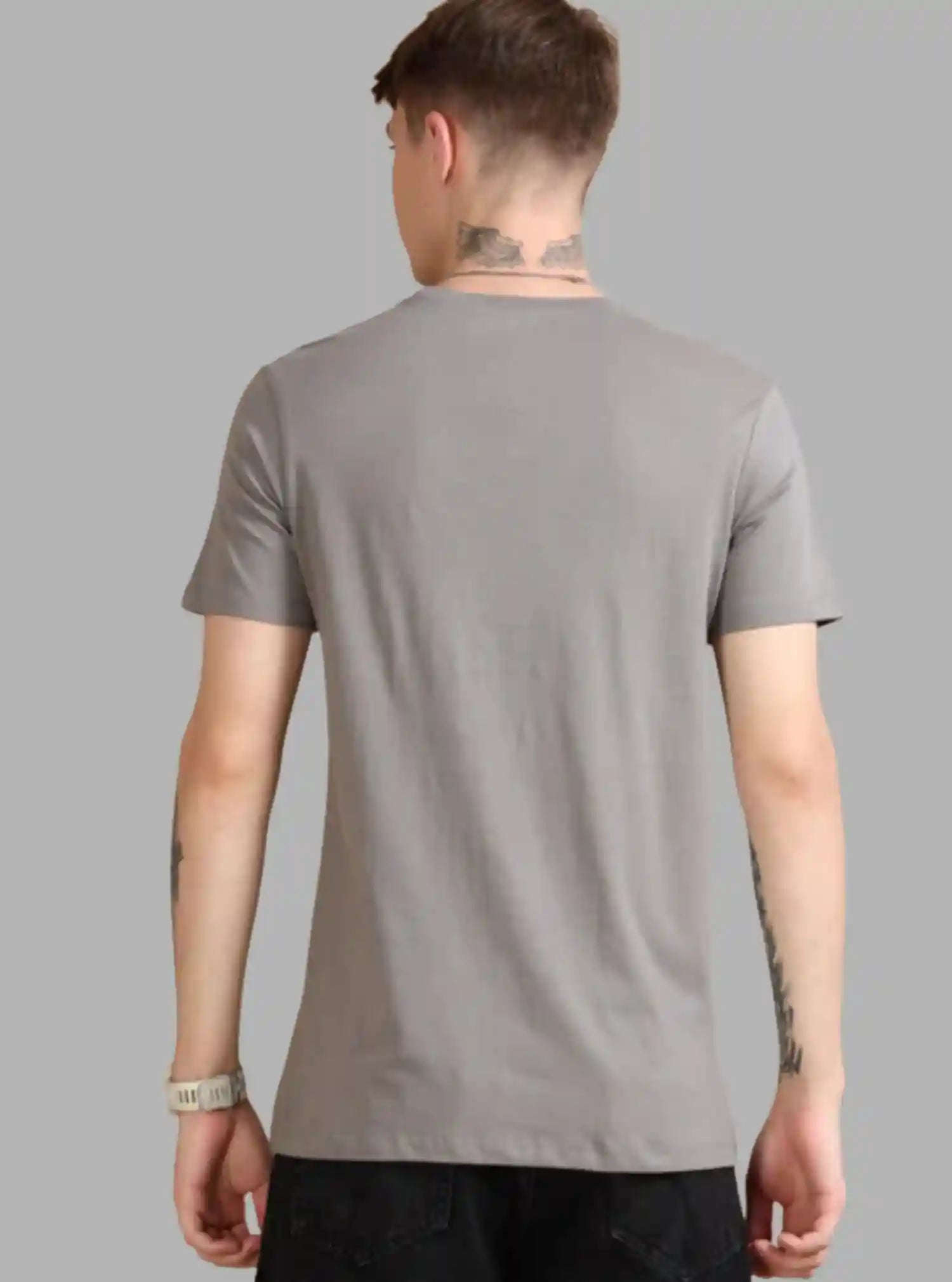 Men's Dark Grey Basic Crew Neck T-Shirt – Timeless Neutral, Everyday Fit