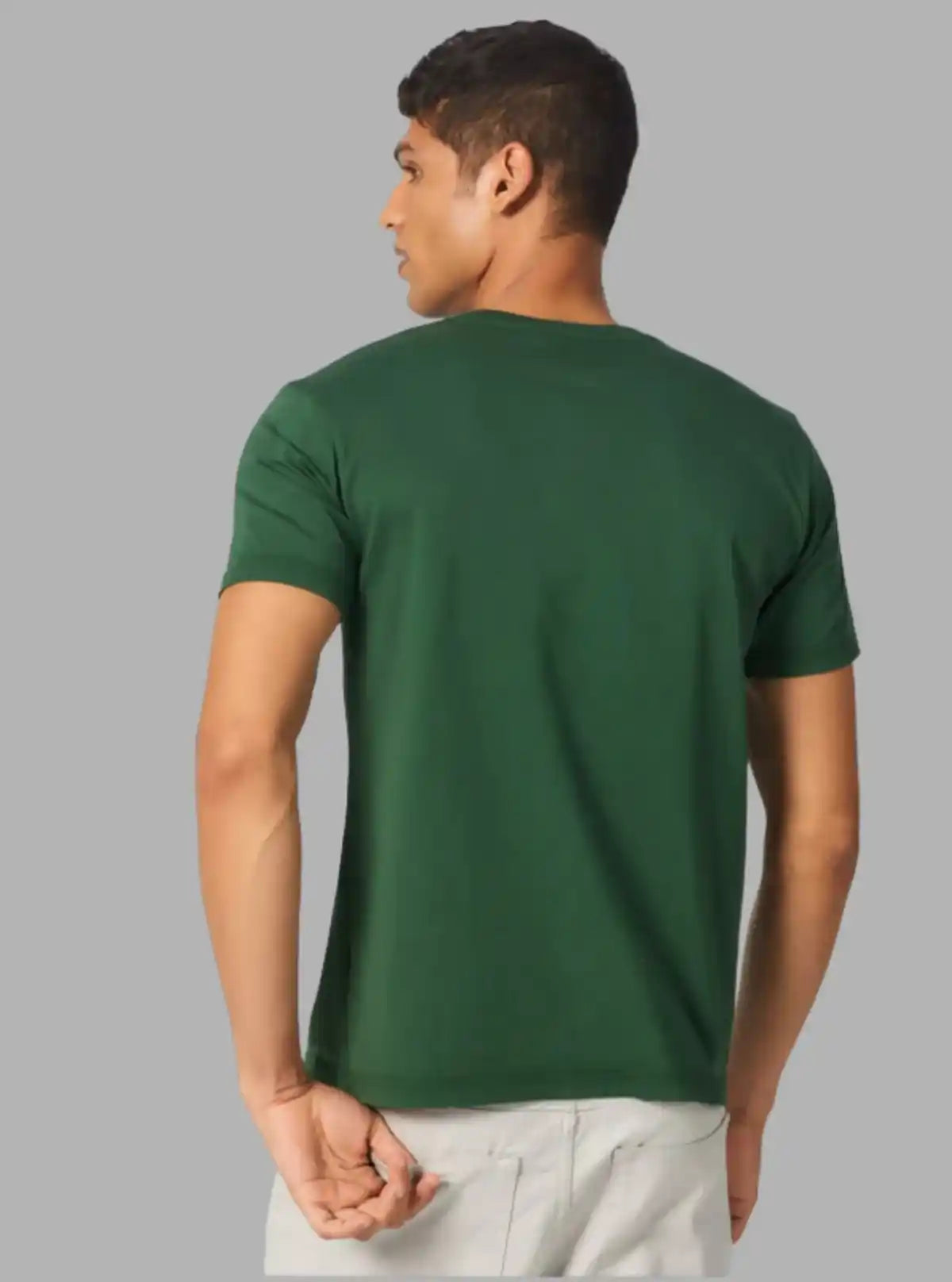 Men's Forest Green Basic Crew Neck T-Shirt – Rich Color, Everyday Comfort