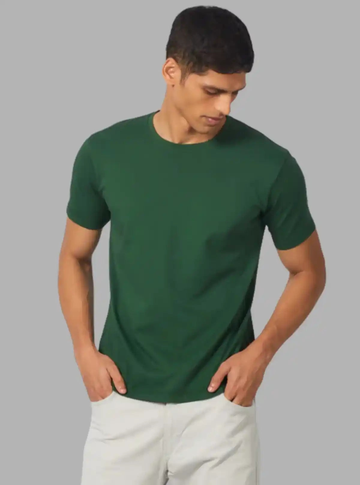 Men's Forest Green Basic Crew Neck T-Shirt – Rich Color, Everyday Comfort