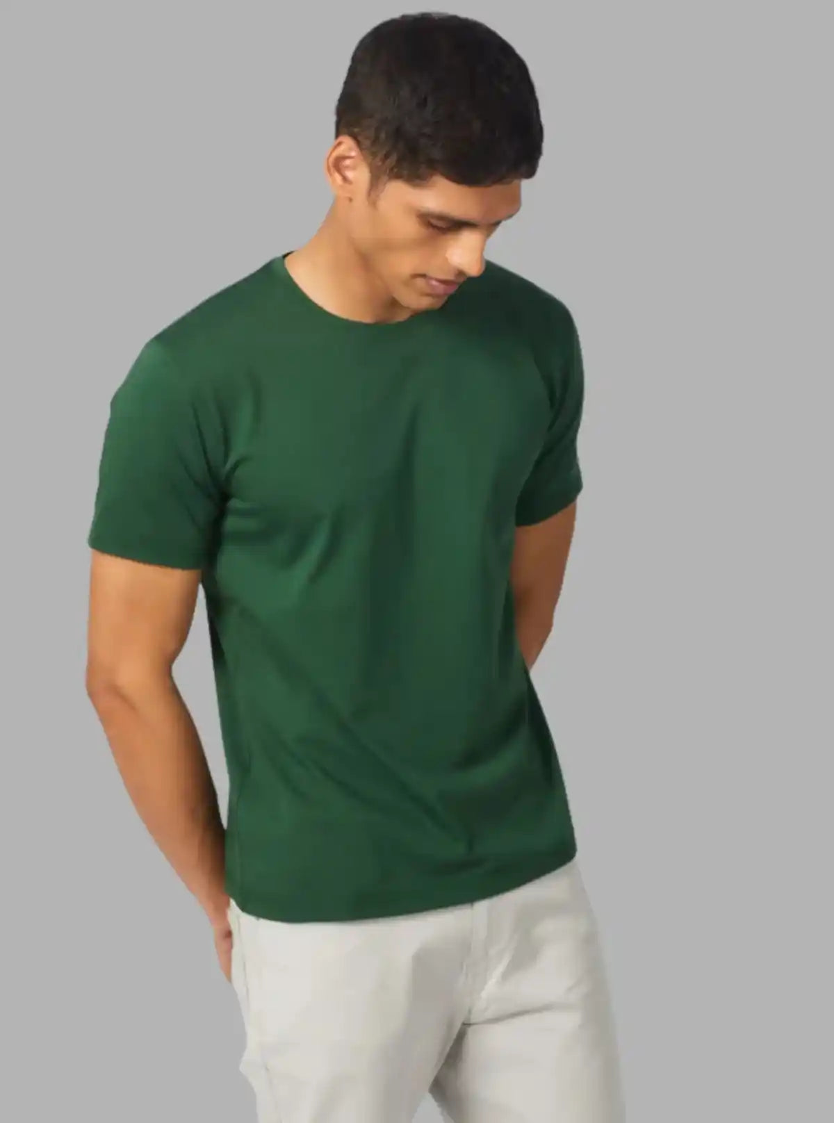 Men's Forest Green Basic Crew Neck T-Shirt – Rich Color, Everyday Comfort