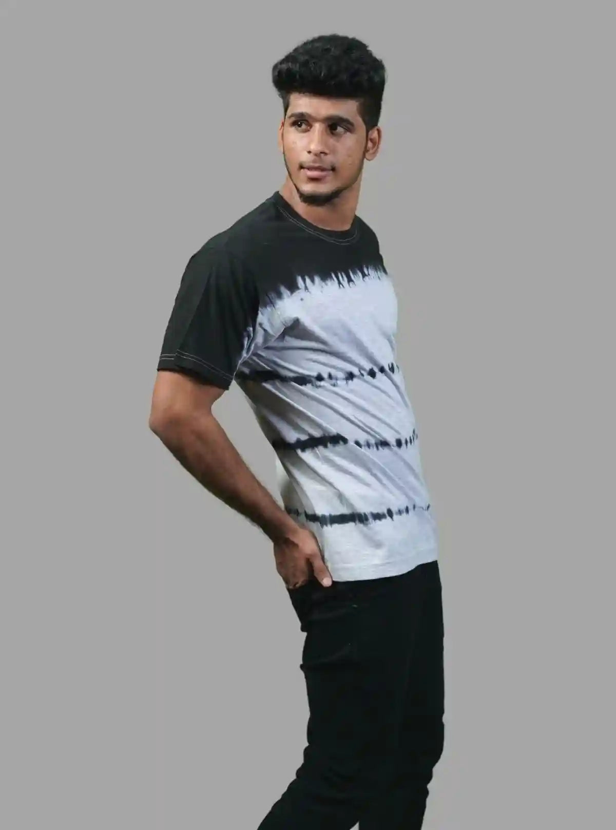 Men’s Tinted White and Black Tie and Dye T‑Shirt – Urban Streetwear Cotton Tee | Buy Online at  Boer and Fitch