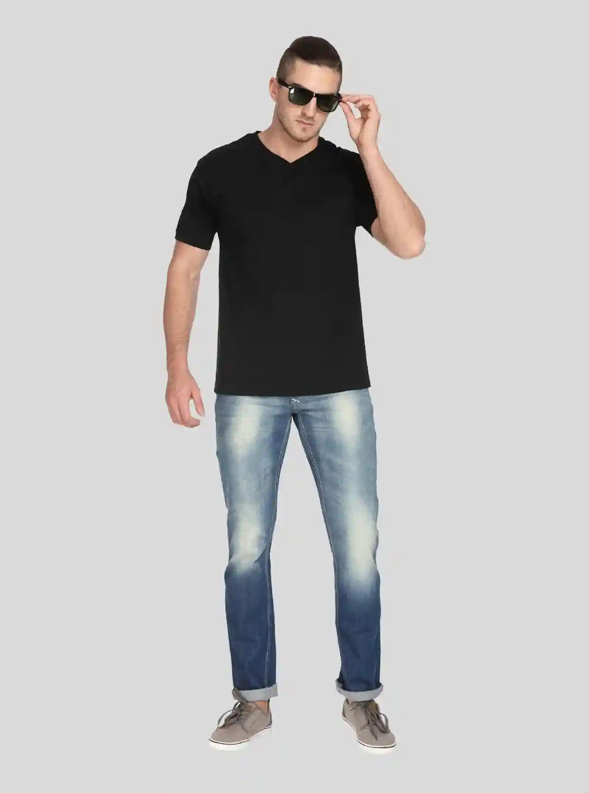 Men’s Black Basic V-Neck T-Shirt – Classic Everyday Comfort Cotton Tee | Buy Online at  Boer and Fitch