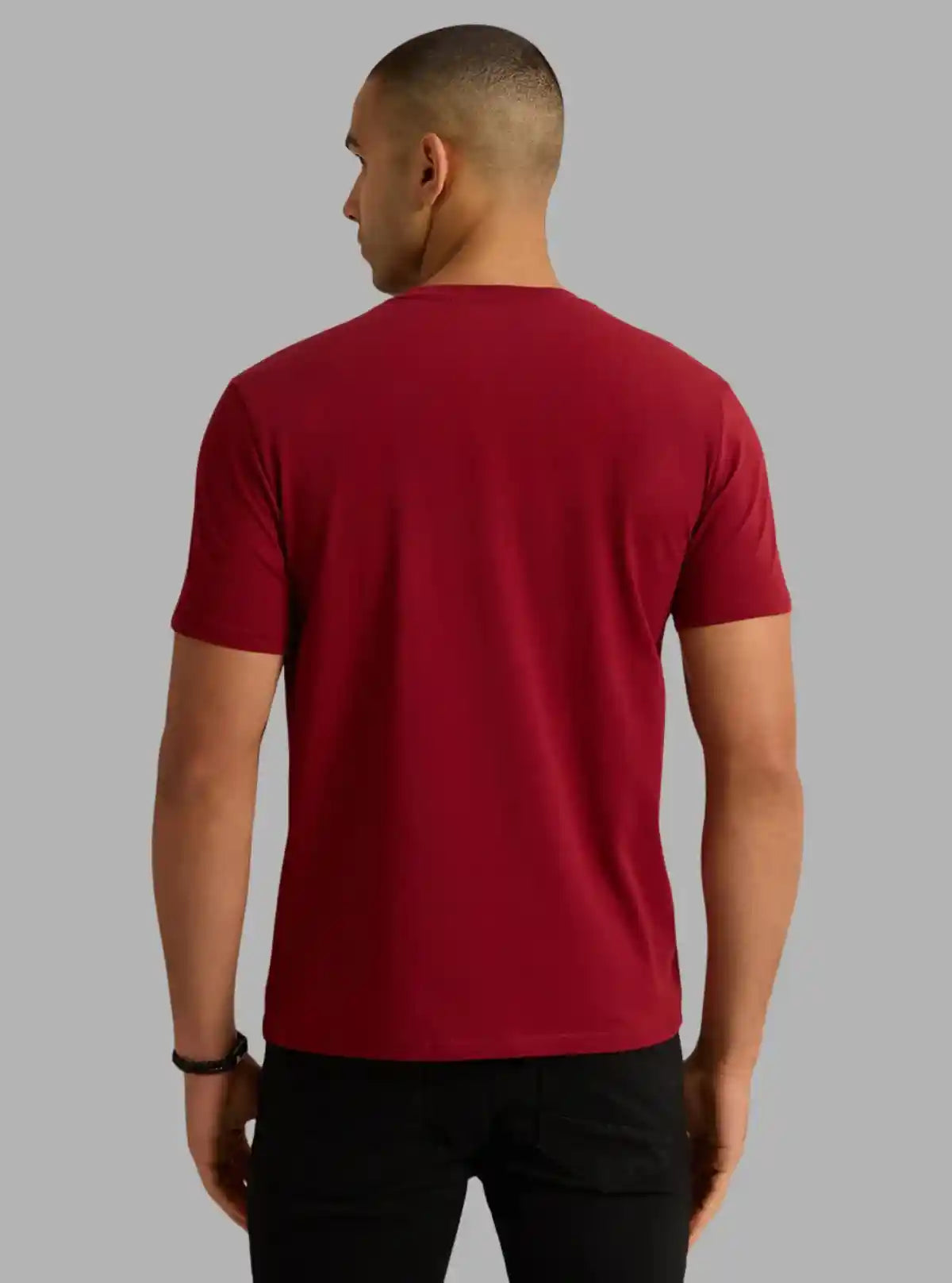 Men's Burgundy Basic Crew Neck T-Shirt – Everyday Style with Bold Color
