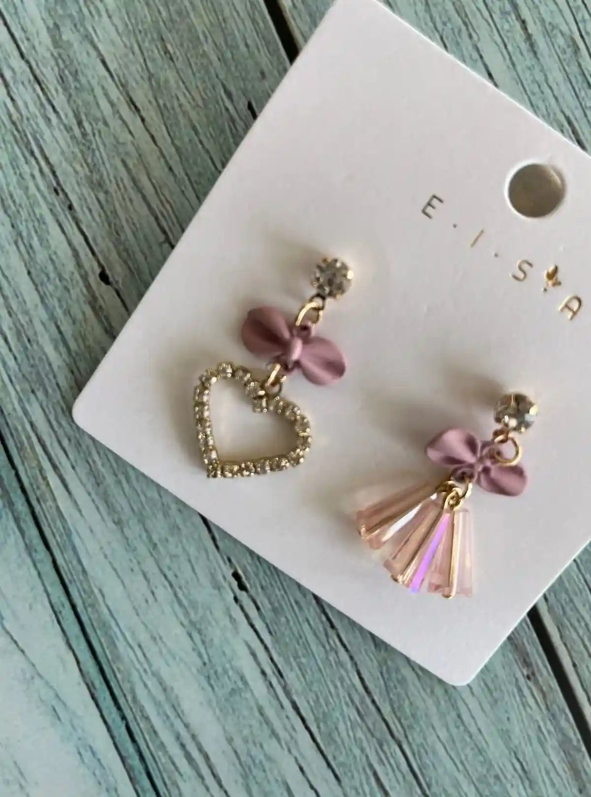 Women’s Winsome Aesthetic Earrings – Elegant & Artistic Statement | Buy Online at  Boer and Fitch