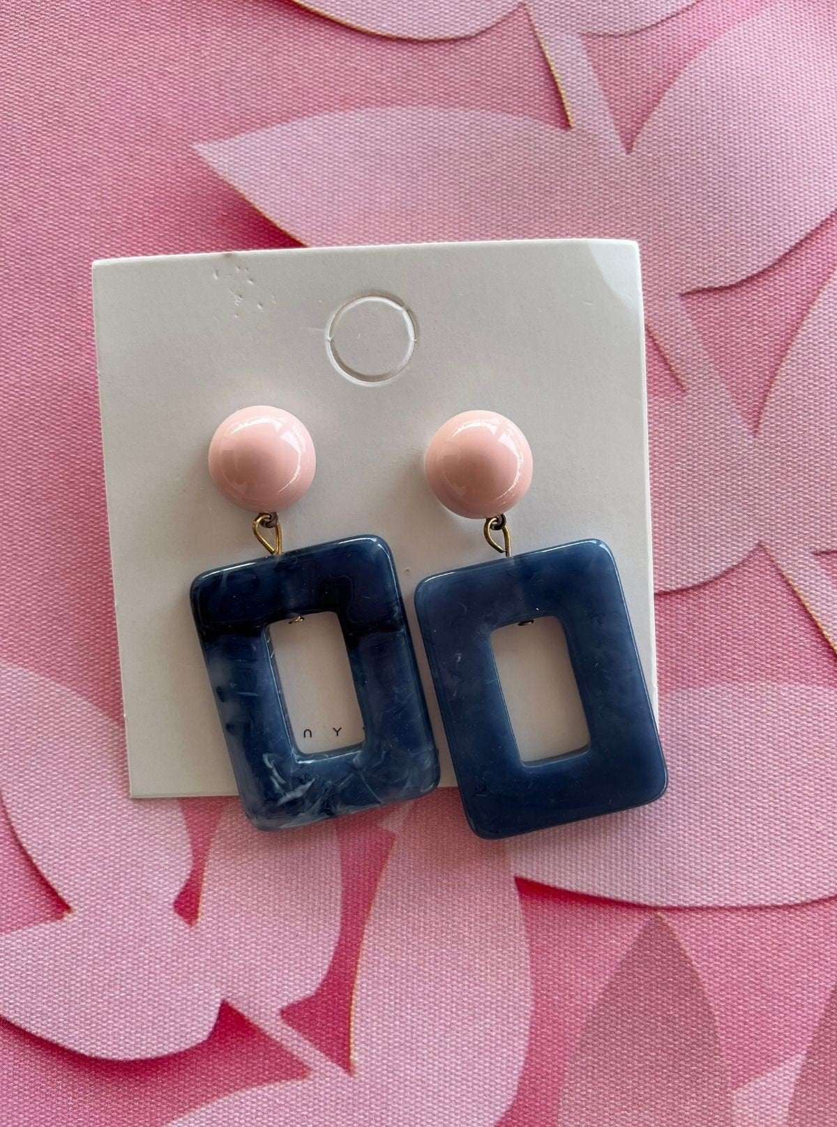 Elegant Women’s Square Shaped Earrings – Minimalist Jewelry by Boer and Fitch - Boer and Fitch