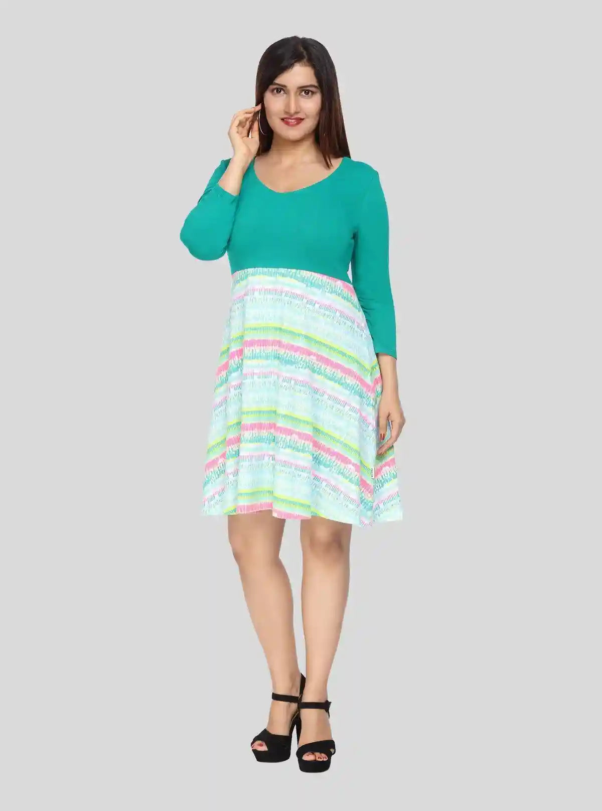 Women's Green Graphic Sweep Dress in 100% Cotton Feather Touch Fabric | Buy Online at  Boer and Fitch