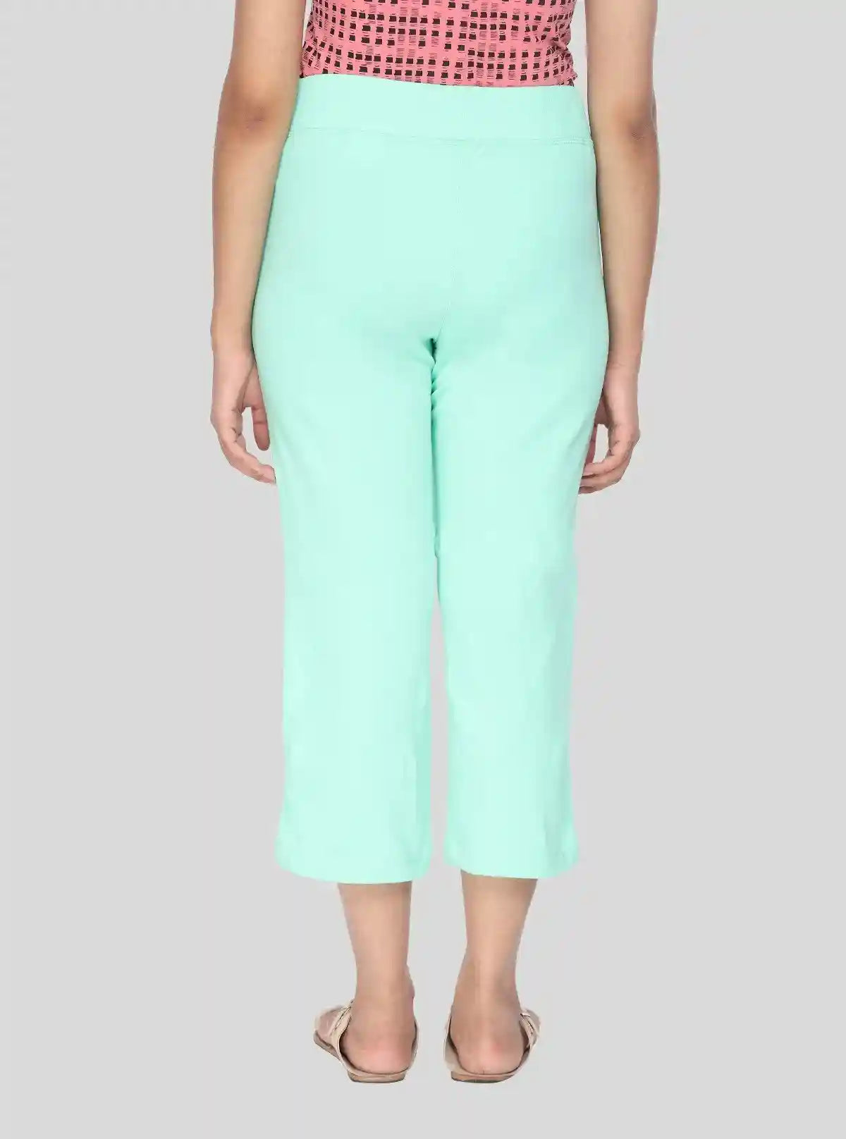 Women’s Green Relaxed Fit Cotton Jersey Capri – Comfort Meets Casual Style | Buy Online at  Boer and Fitch