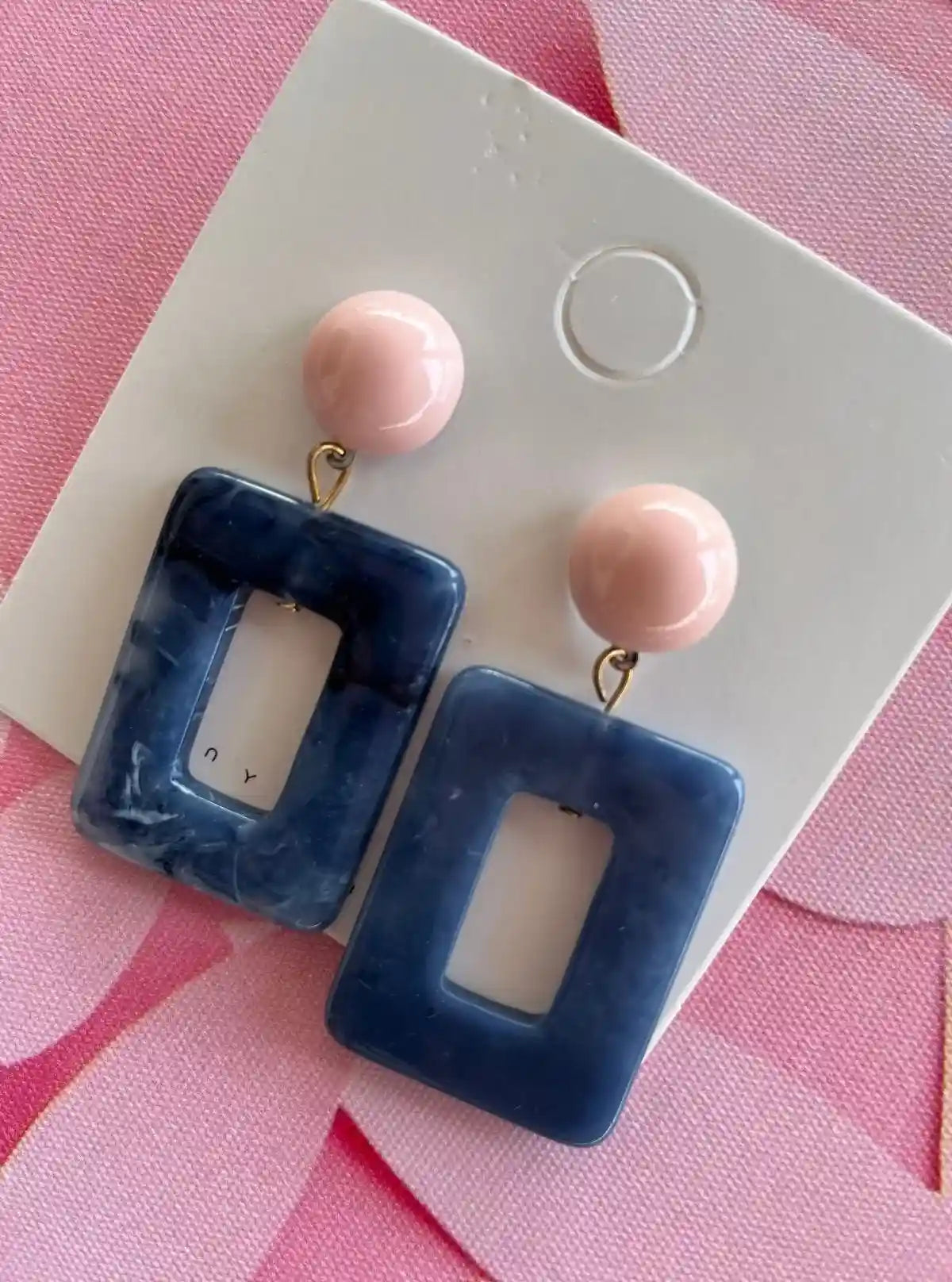 Elegant Women’s Square Shaped Earrings – Minimalist Jewelry by Boer and Fitch | Buy Online at  Boer and Fitch