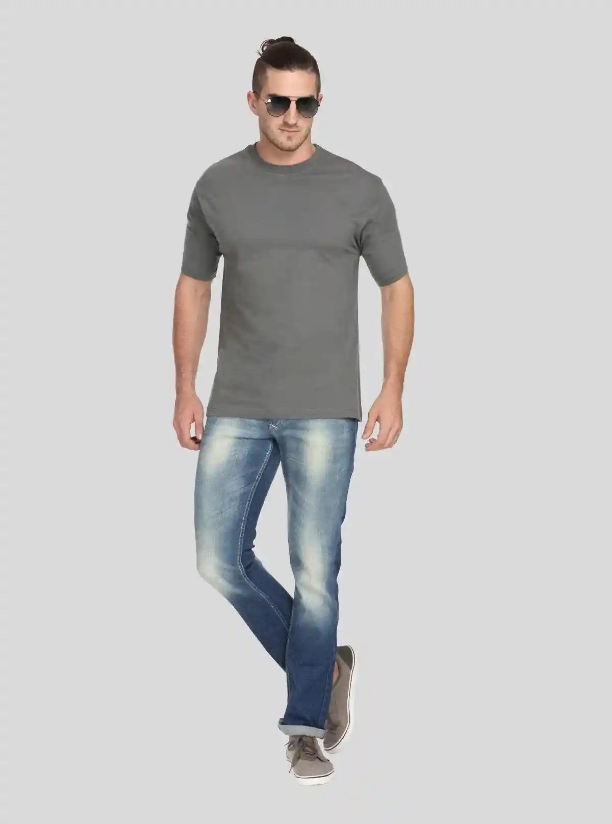Men's Dark Grey Basic Crew Neck T-Shirt – Timeless Neutral, Everyday Fit | Buy Online at  Boer and Fitch