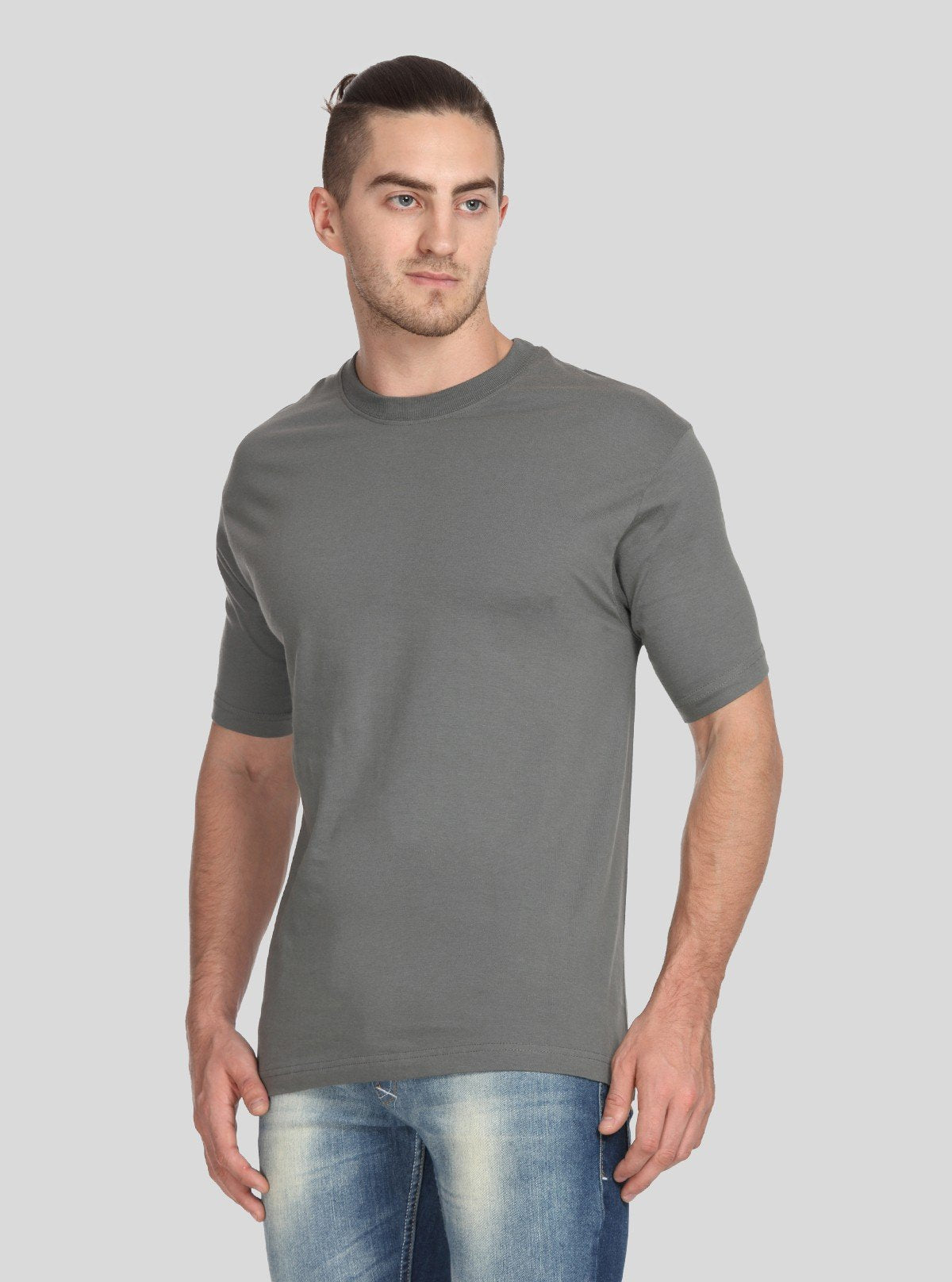 Men's Dark Grey Basic Crew Neck T-Shirt – Timeless Neutral, Everyday Fit - Boer and Fitch
