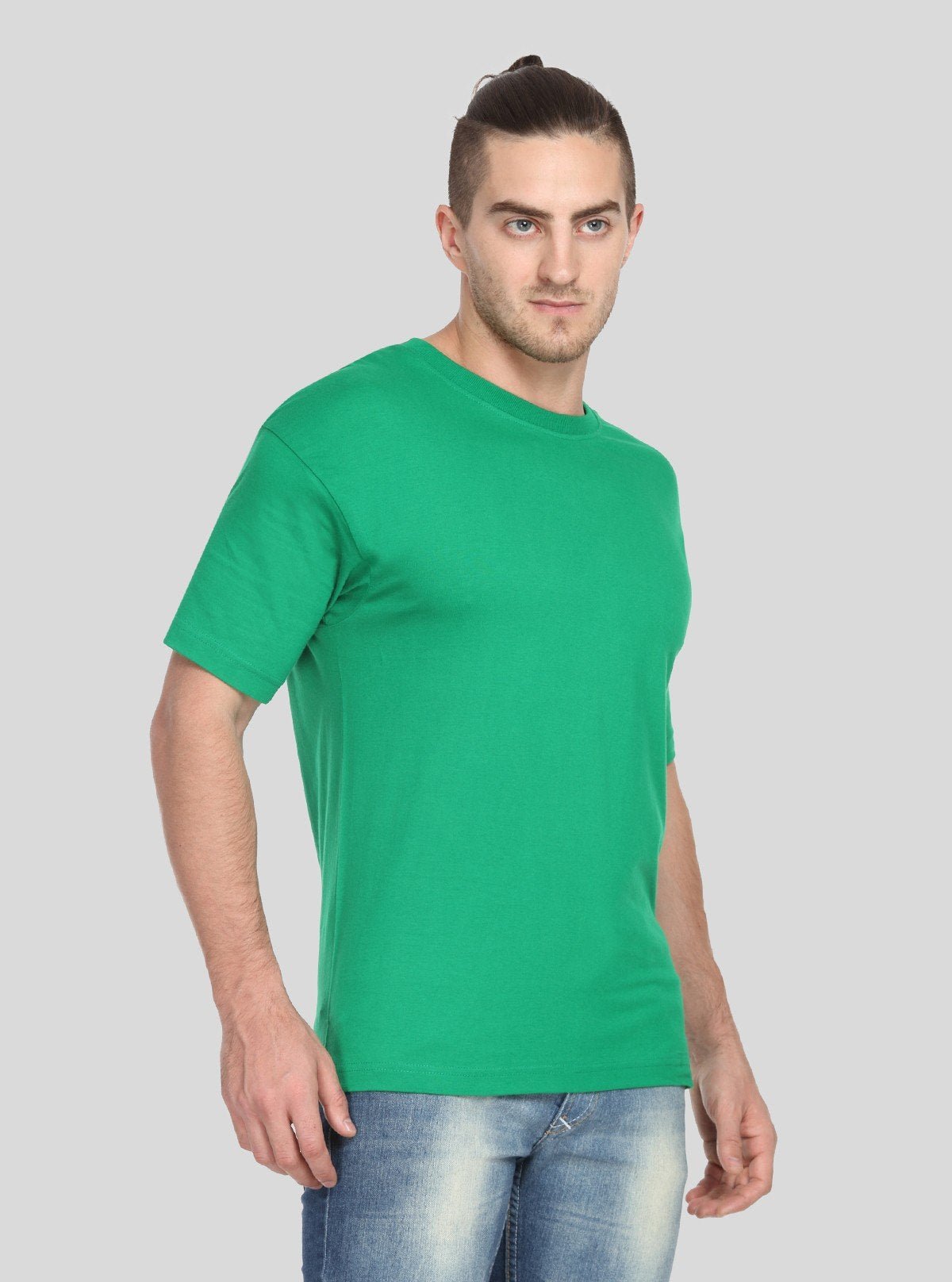 Men's Green Basic Crew Neck T-Shirt – Fresh, Versatile & Everyday Essential - Boer and Fitch