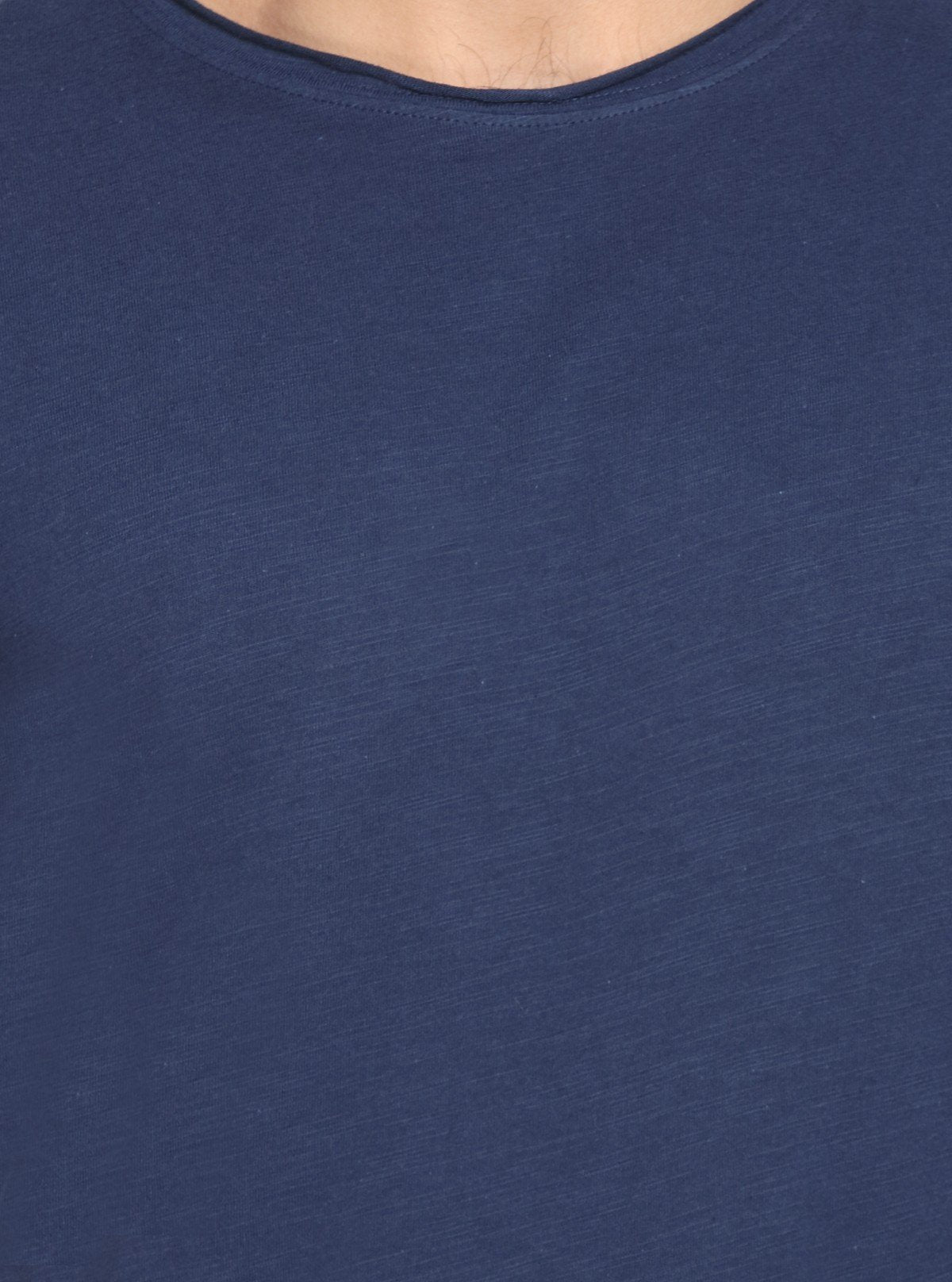 Men's Navy Basic Round Neck T-Shirt – Everyday Classic with a Modern Edge - Boer and Fitch