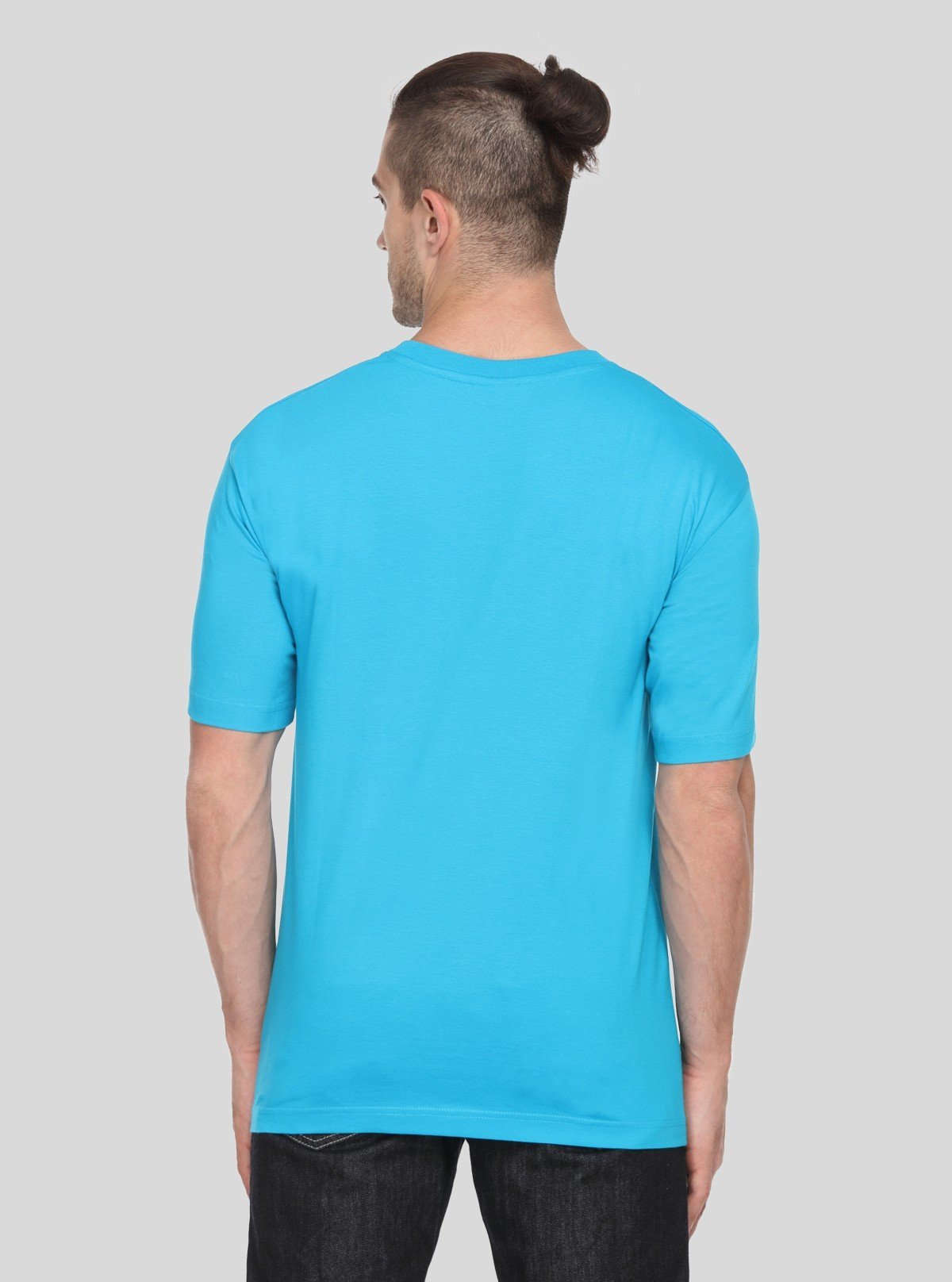 Men's Sky Blue Basic Crew Neck T-Shirt – Light, Cool & Everyday Essential - Boer and Fitch