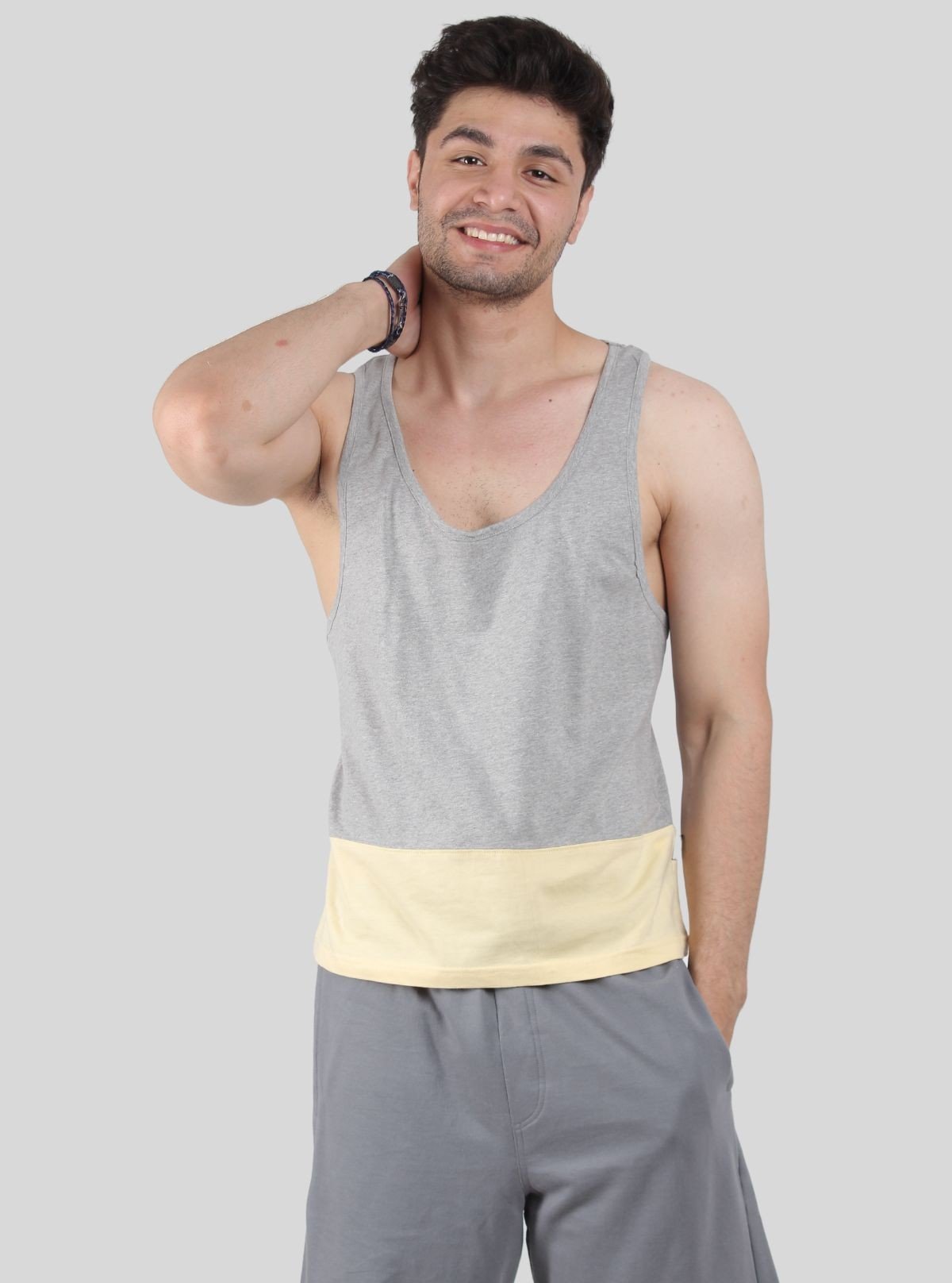Men’s Yellow Casual Drop - Cut Sleeveless Vest – Bold, Lightweight Streetwear - Boer and Fitch