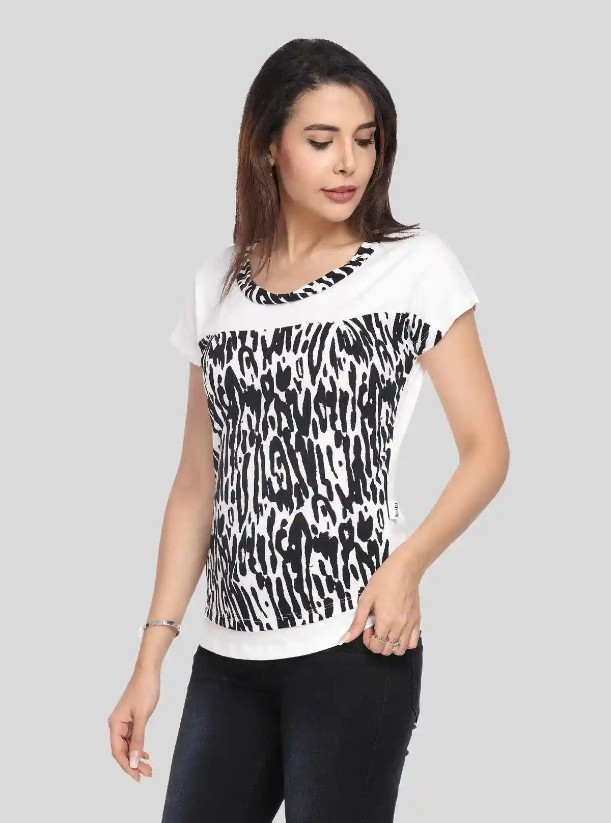 Women’s White & Black Printed Cotton Elastane Short Sleeve Top | Boer & Fitch | Buy Online at  Boer and Fitch
