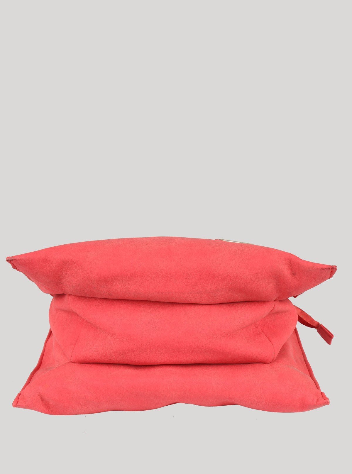 Peach Solid Leather Bag – Sleek, Stylish & Sophisticated Everyday Essential - Boer and Fitch