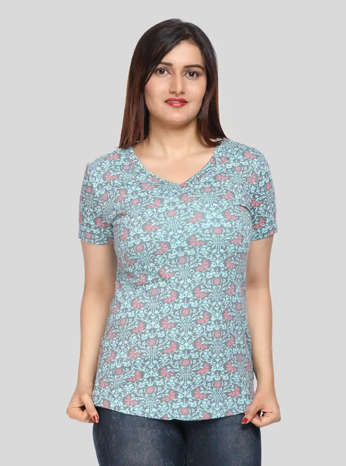 Women’s Green Printed V-Neck Cotton T-Shirt – Boer and Fitch | Buy Online at  Boer and Fitch