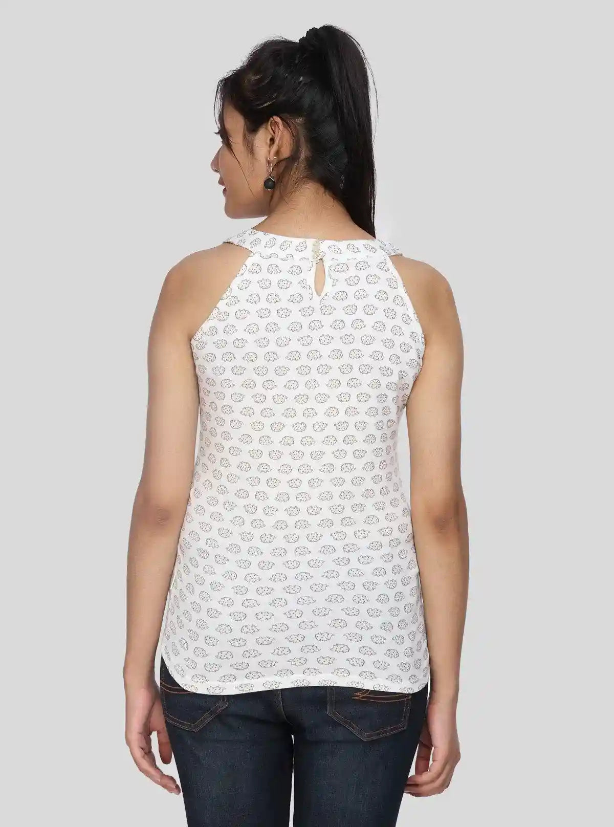 Women’s White Minimalist Textured Sleeveless Top – Elegant Comfort by Boer and Fitch | Buy Online at  Boer and Fitch