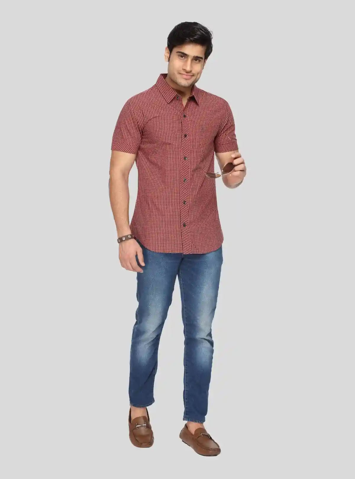 Men's Maroon Fine Checked Half Sleeve Shirt – Classic, Cool & Contemporary | Buy Online at  Boer and Fitch