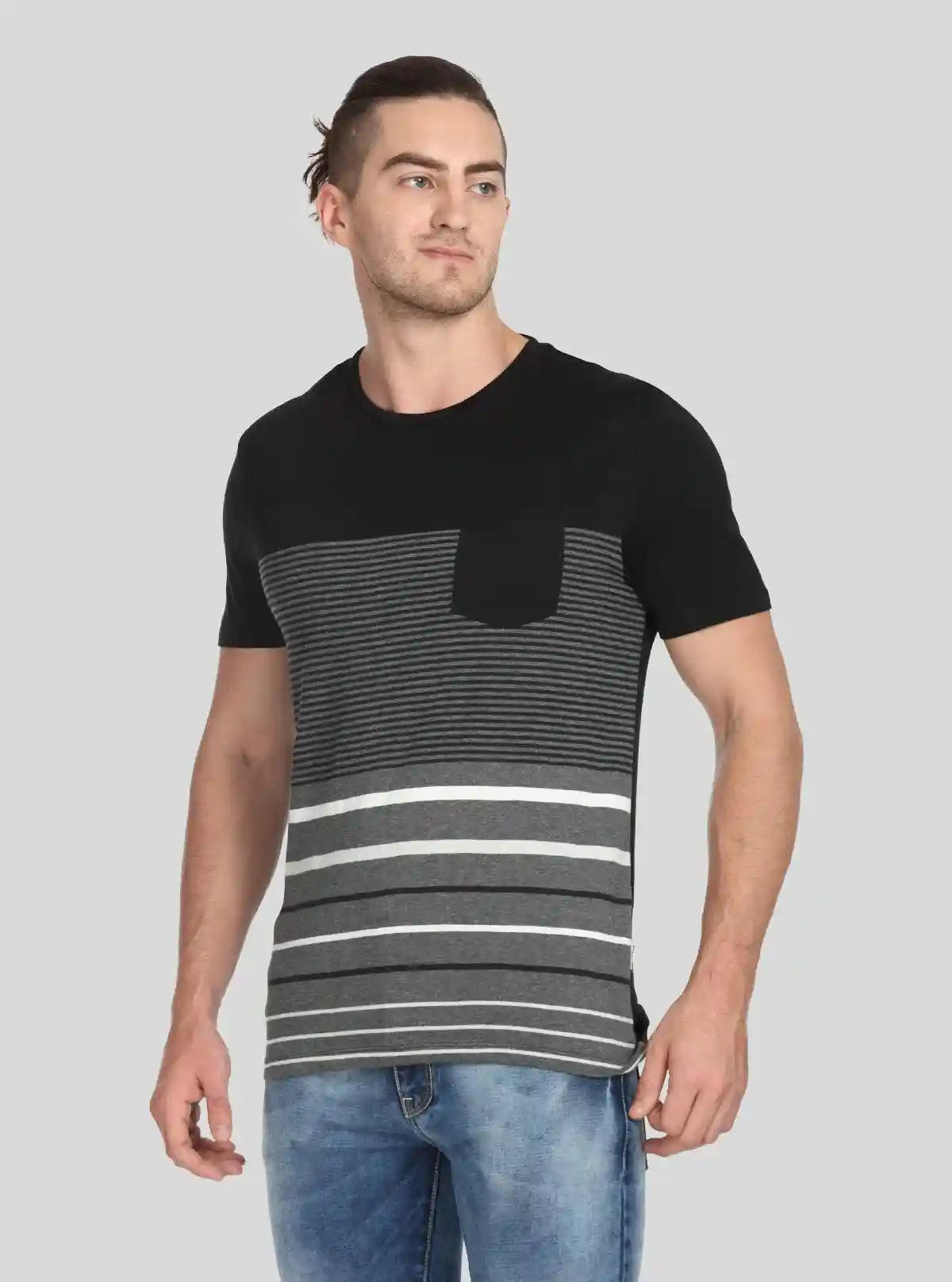 Men’s Textured Black Round Neck T-Shirt with Patch Pocket – Stylish Minimalism | Buy Online at  Boer and Fitch