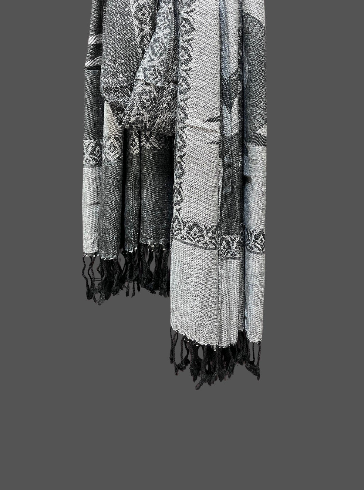 Unisex Elephant Textured Stole – Ethnic Elegance for All Seasons - Boer and Fitch
