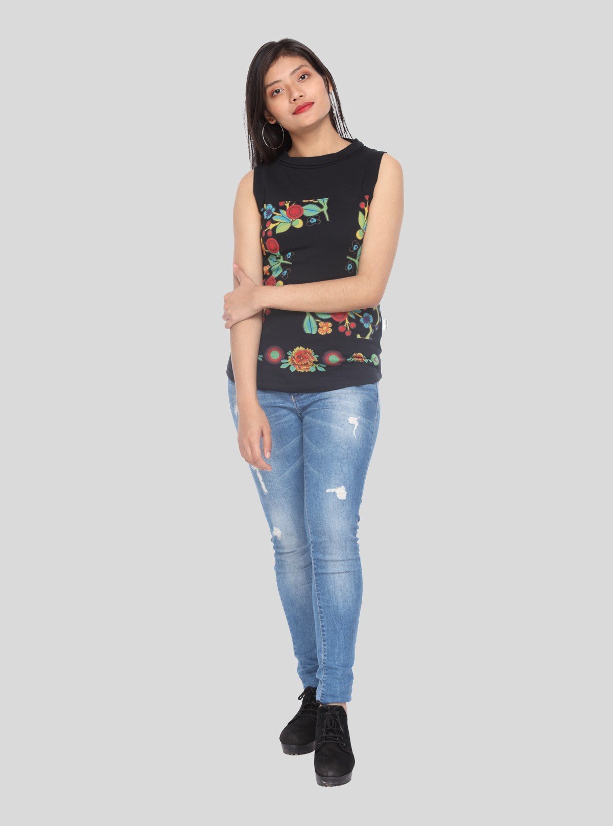 Women’s Black Multifloral Sleeveless Top – Boer and Fitch - Boer and Fitch