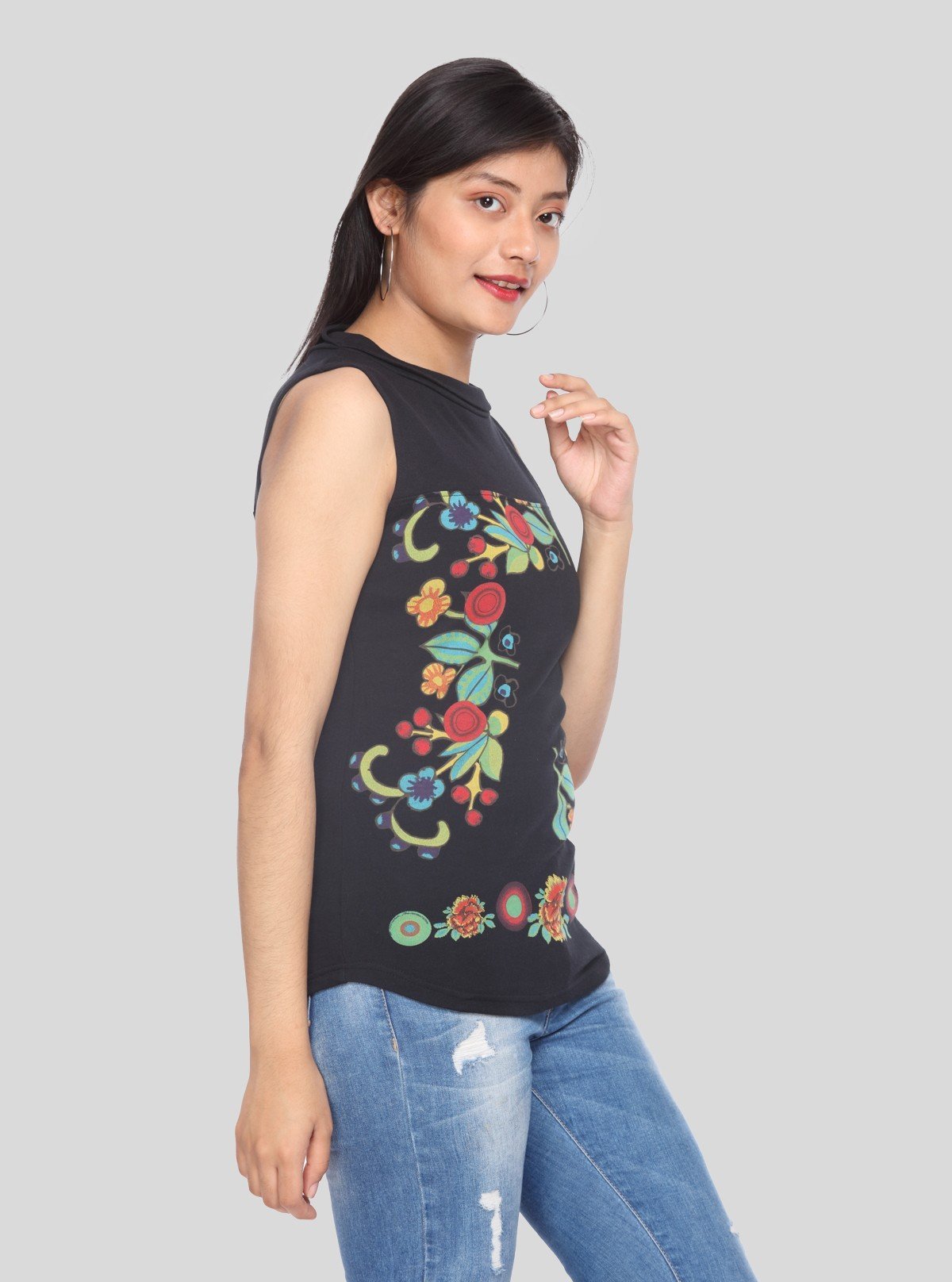 Women’s Black Multifloral Sleeveless Top – Boer and Fitch - Boer and Fitch