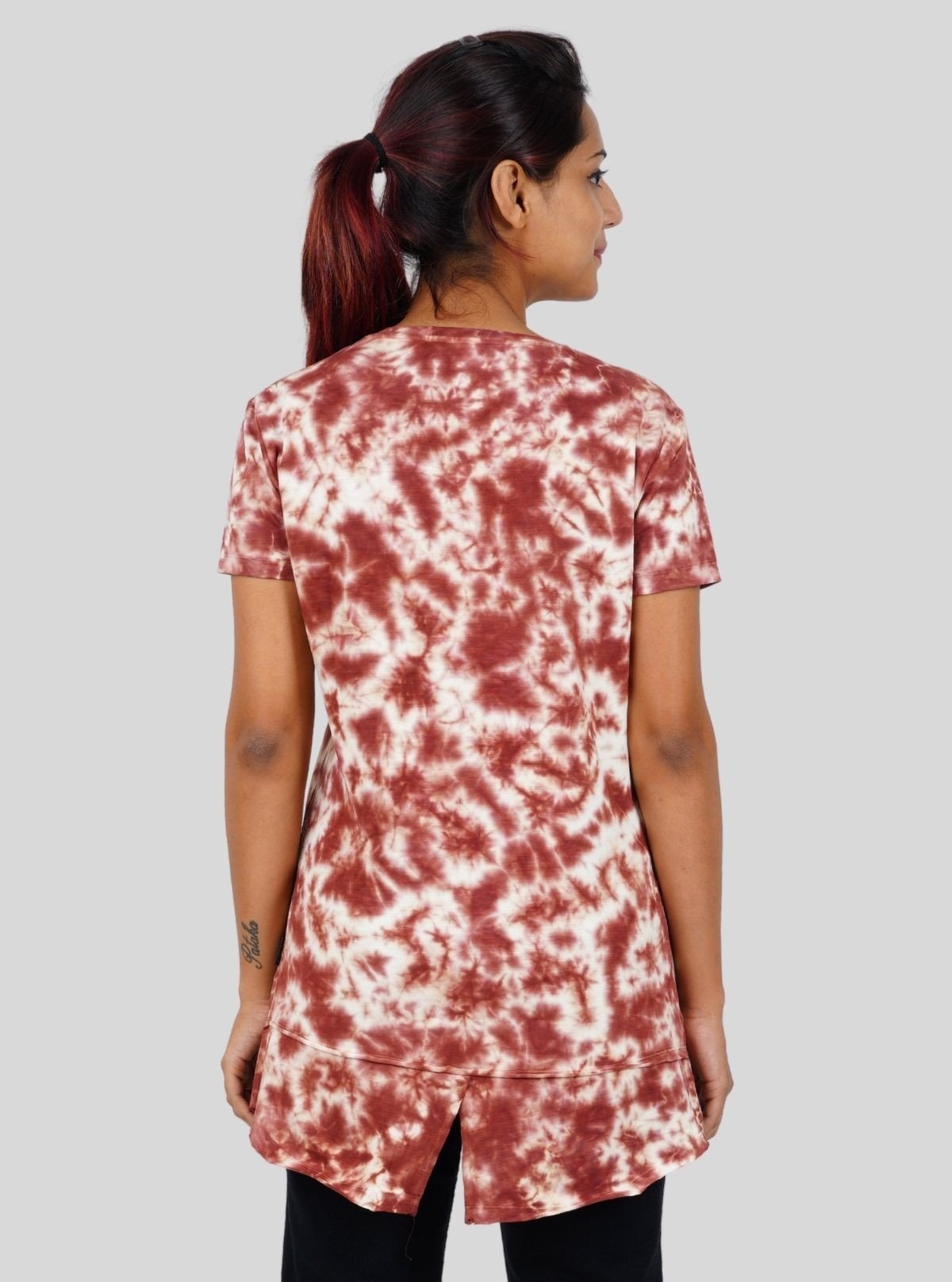 Women's Brown Tie and Dye V - Neck T-Shirt – Boho Chic Cotton Comfort Tee - Boer and Fitch