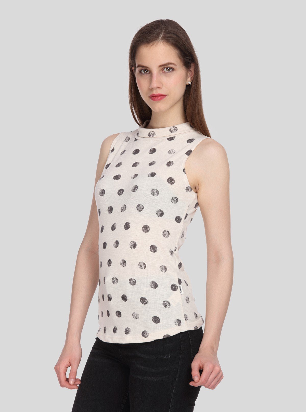 Women’s Ecru Polka Dot Sleeveless Fleece Turtle Neck Pullover - Boer and Fitch