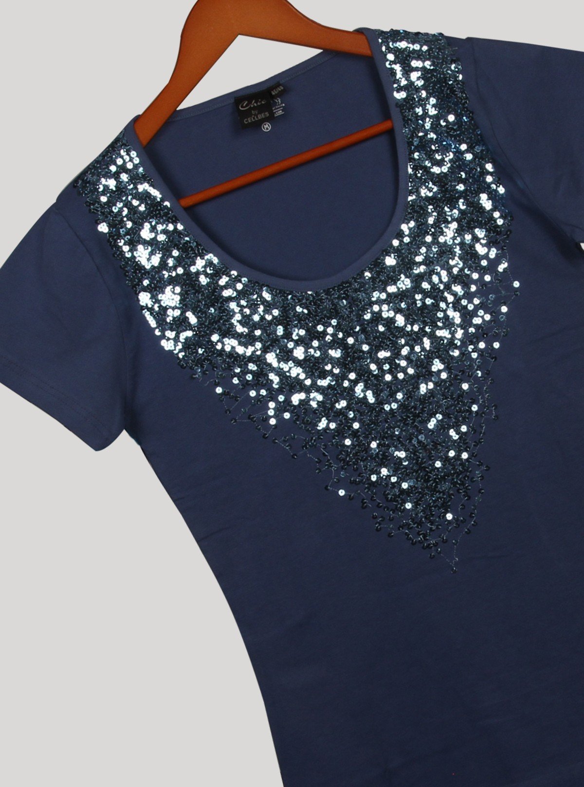 Women’s Elegant Spread Top – Stylish & Comfortable | Boer & Fitch - Boer and Fitch