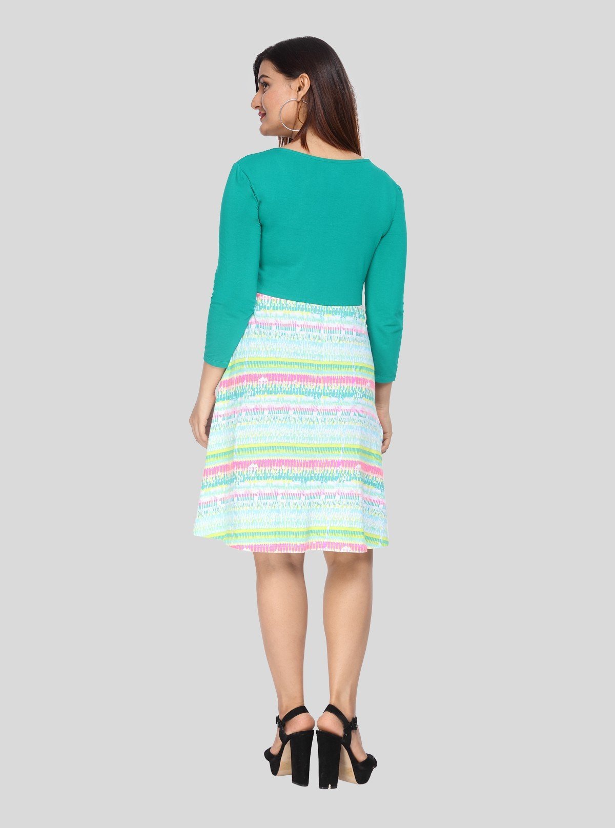 Women's Green Graphic Sweep Dress in 100% Cotton Feather Touch Fabric - Boer and Fitch