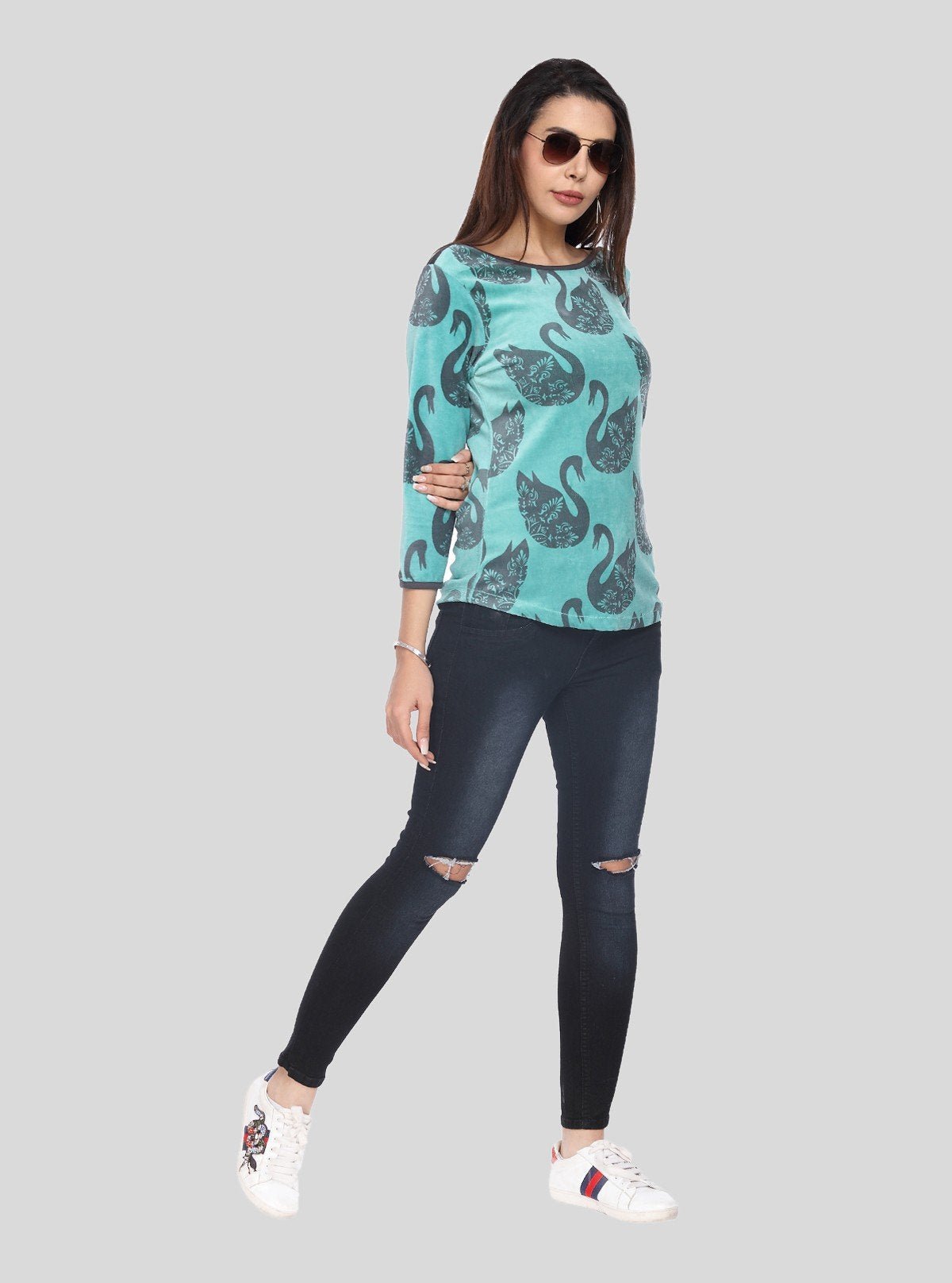 Women’s Green Swan Print 3/4 Sleeve Boat Neck Sweat Top – Chic Cotton Blend - Boer and Fitch