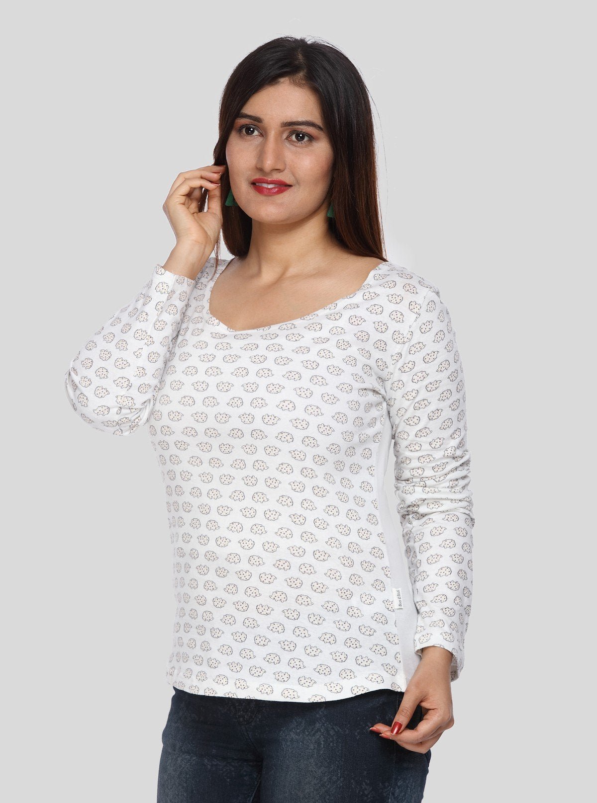 Women's Scoop Neck Sheep Print Cotton Jersey Long Sleeve Top - Boer and Fitch