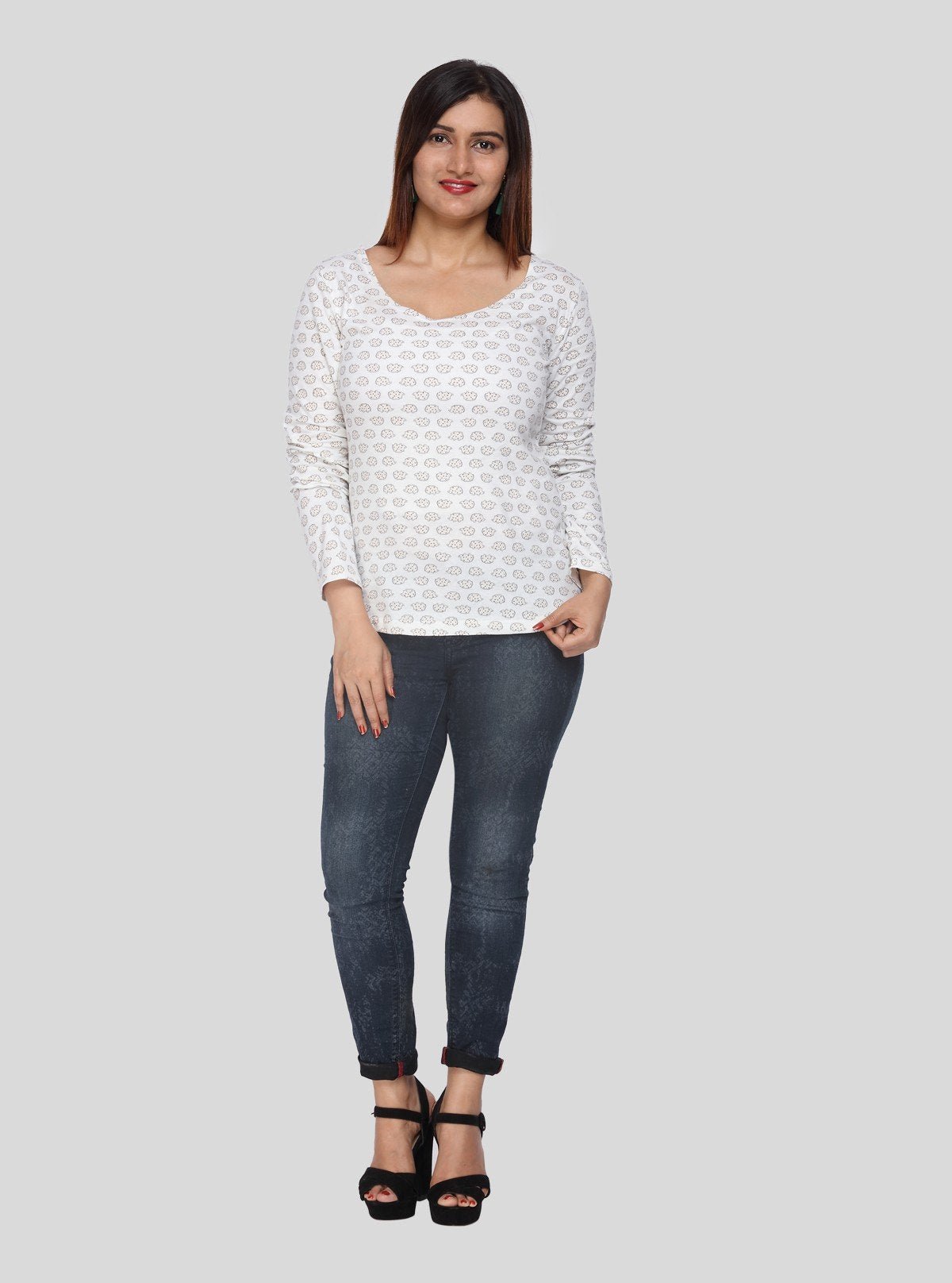 Women's Scoop Neck Sheep Print Cotton Jersey Long Sleeve Top - Boer and Fitch