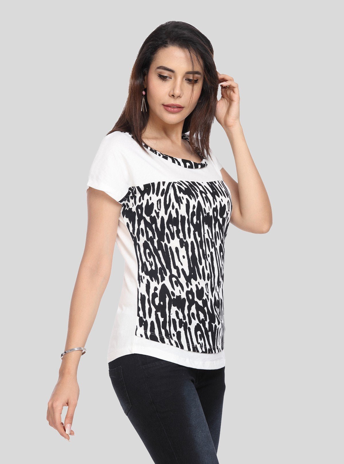 Women’s White & Black Printed Cotton Elastane Short Sleeve Top | Boer & Fitch - Boer and Fitch