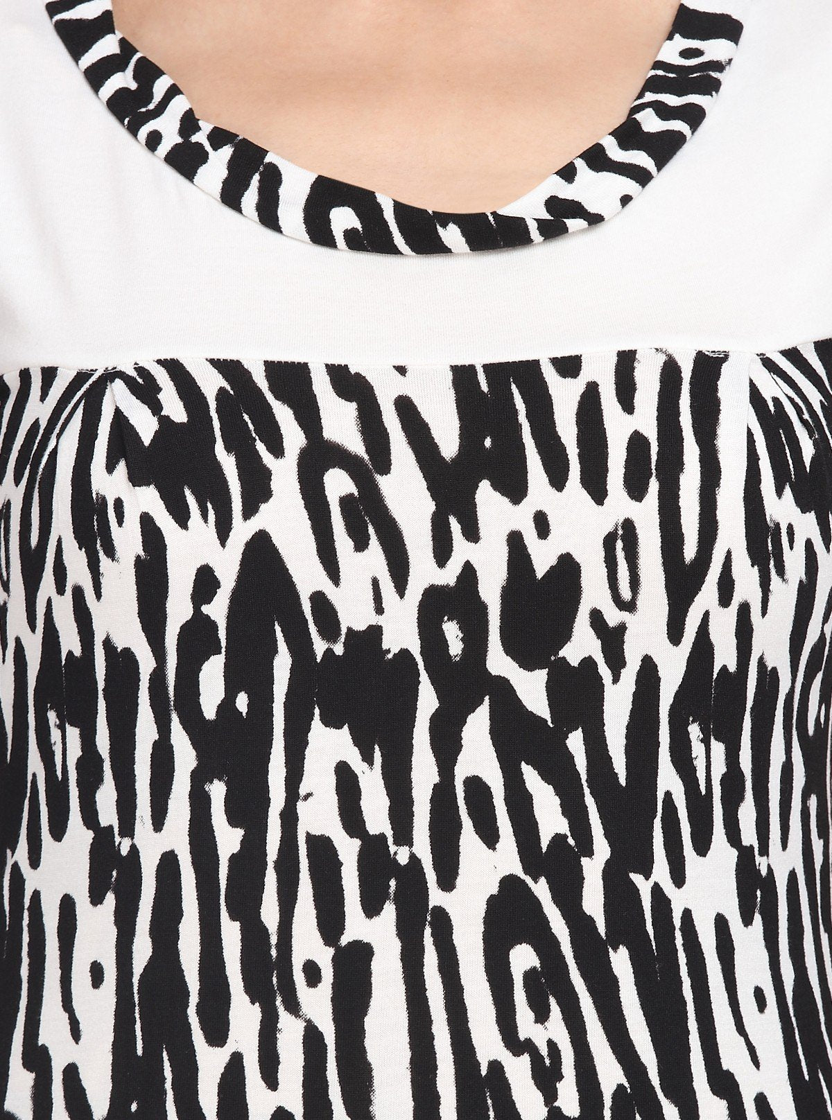 Women’s White & Black Printed Cotton Elastane Short Sleeve Top | Boer & Fitch - Boer and Fitch